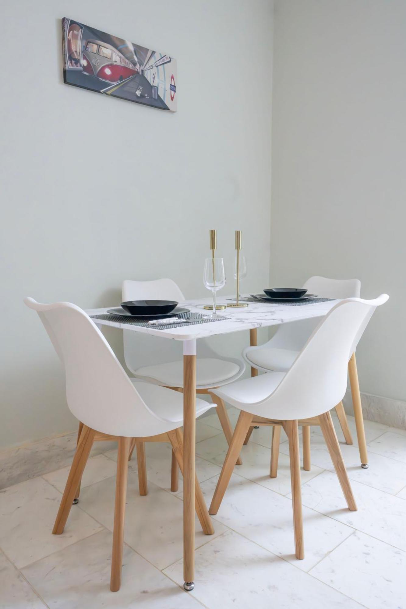 Finchley Road & By Dc Apartment *