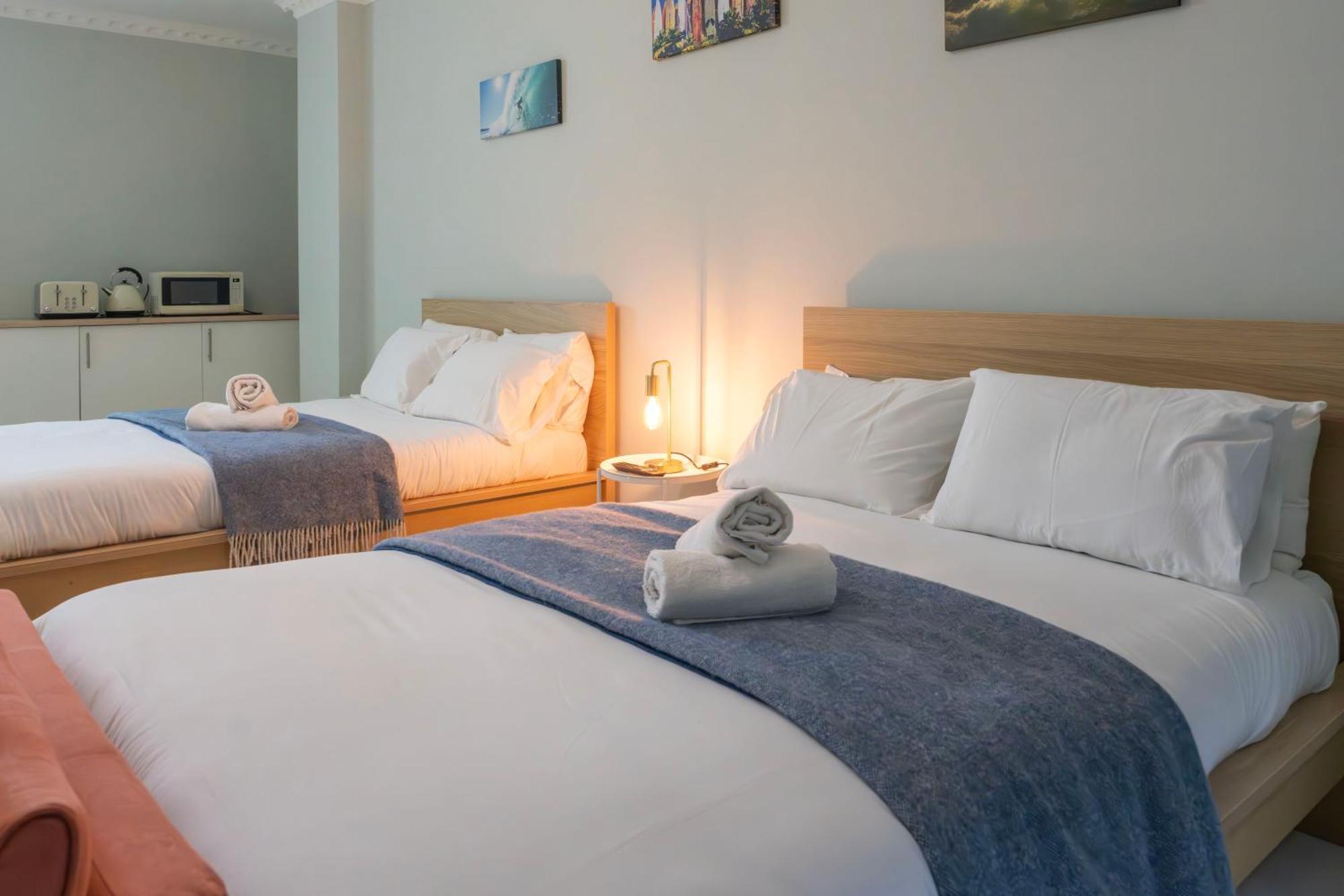Apartment Finchley Road & By Dc