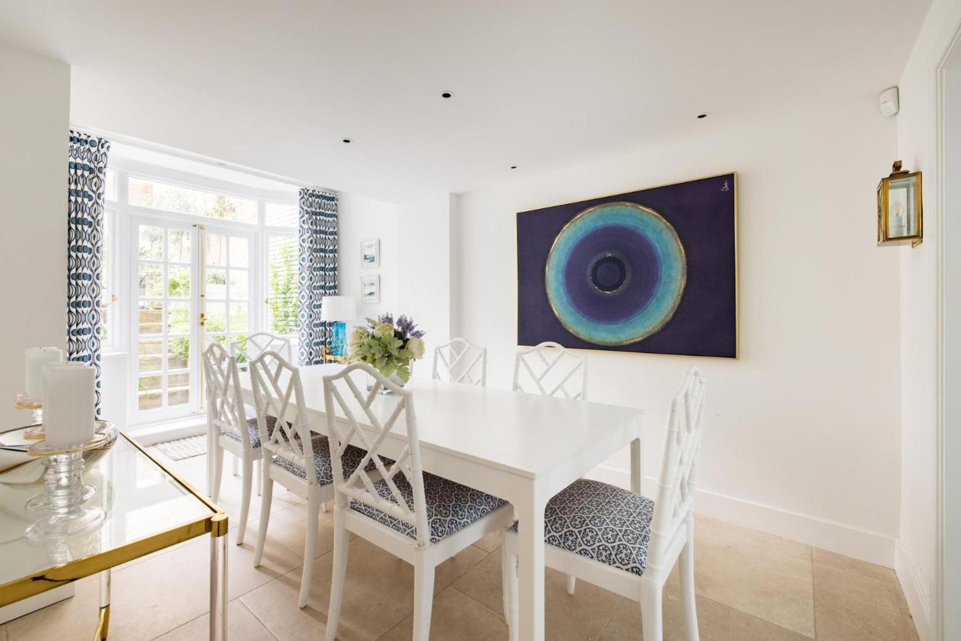 The Impressionists Fireplace - 3 Bedroom In Chelsea London