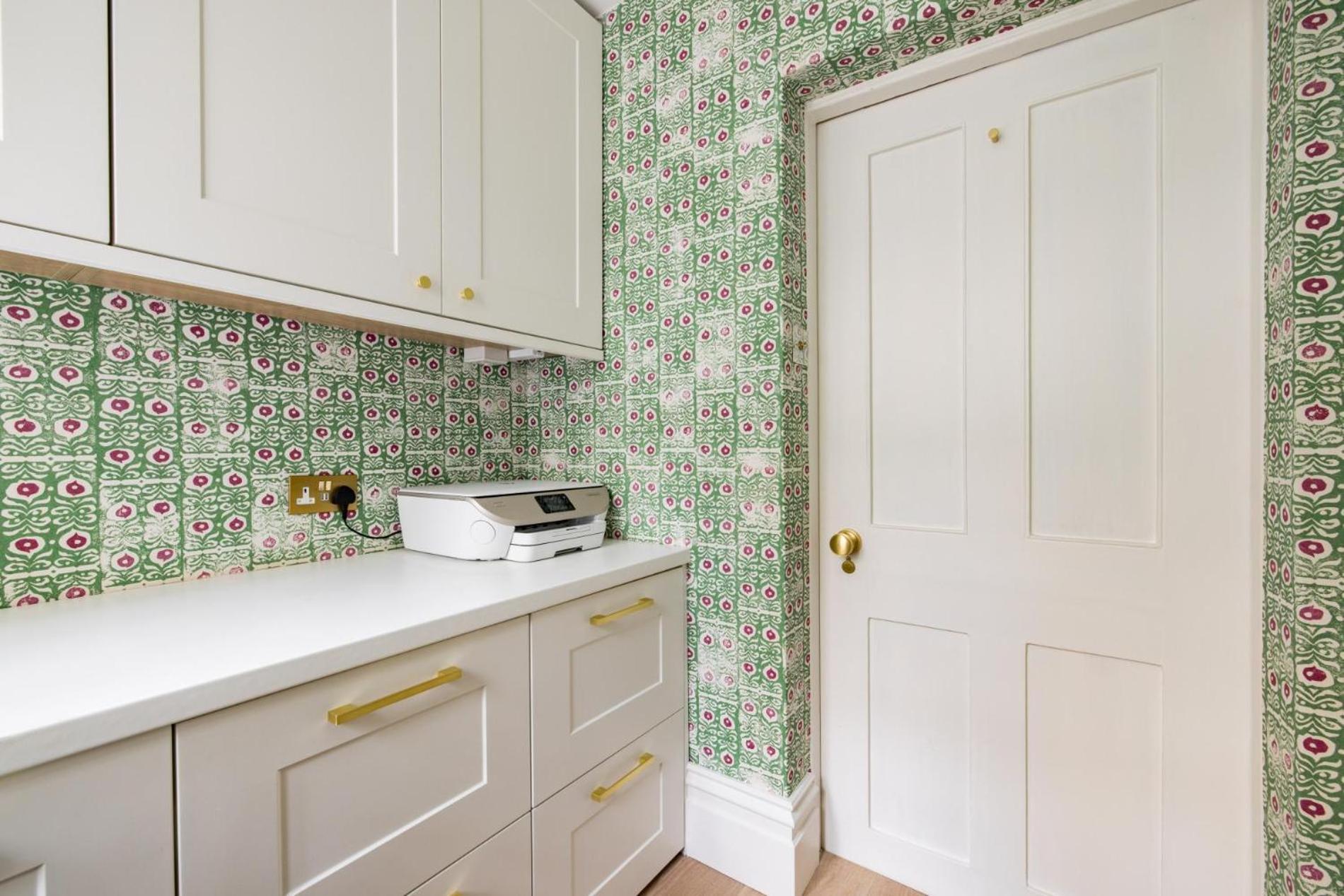 The Impressionists Fireplace - 3 Bedroom In Chelsea * London