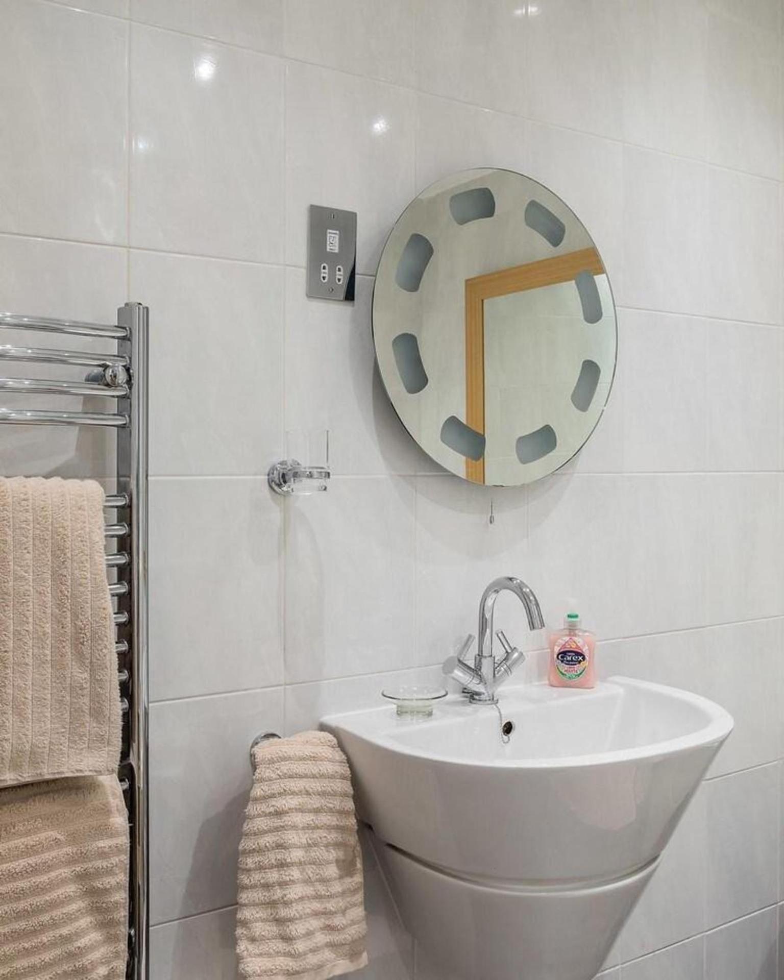 Specious Family Kensington House - 5 Bedrooms Holiday home London