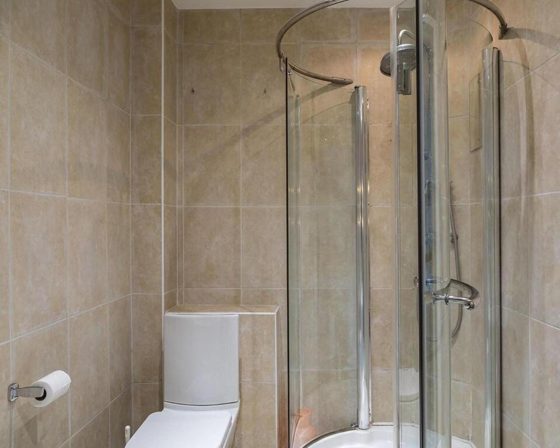 Specious Family Kensington House - 5 Bedrooms Holiday home *