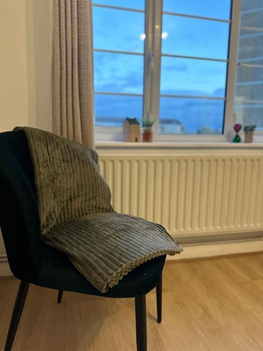 Chic 3 Bedroom Flat Ontower Bridge Leilighet