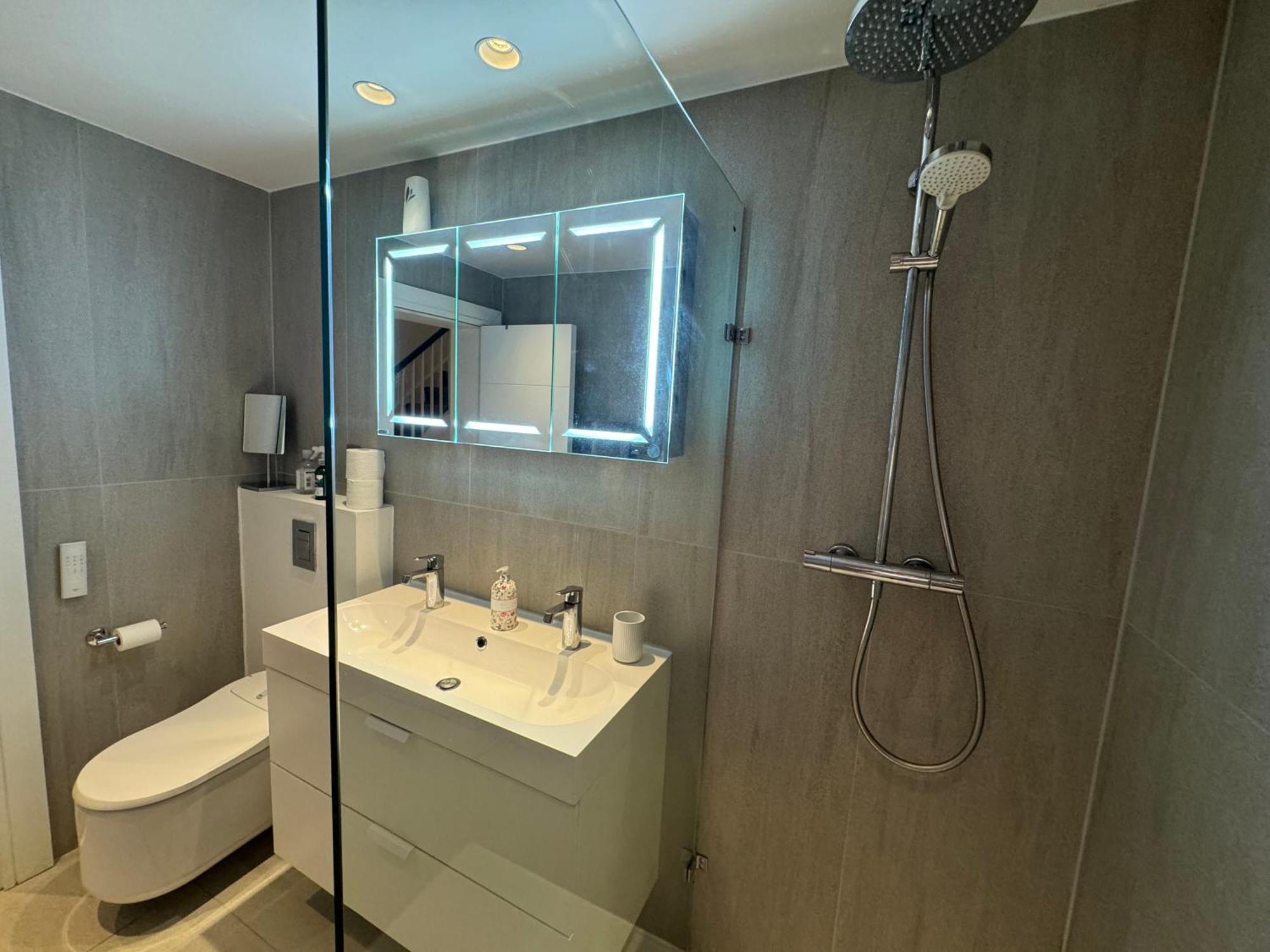 The Gg Luxury - Gledhow Gardens South Kensington By Wild Boutique Luxury Apartment *