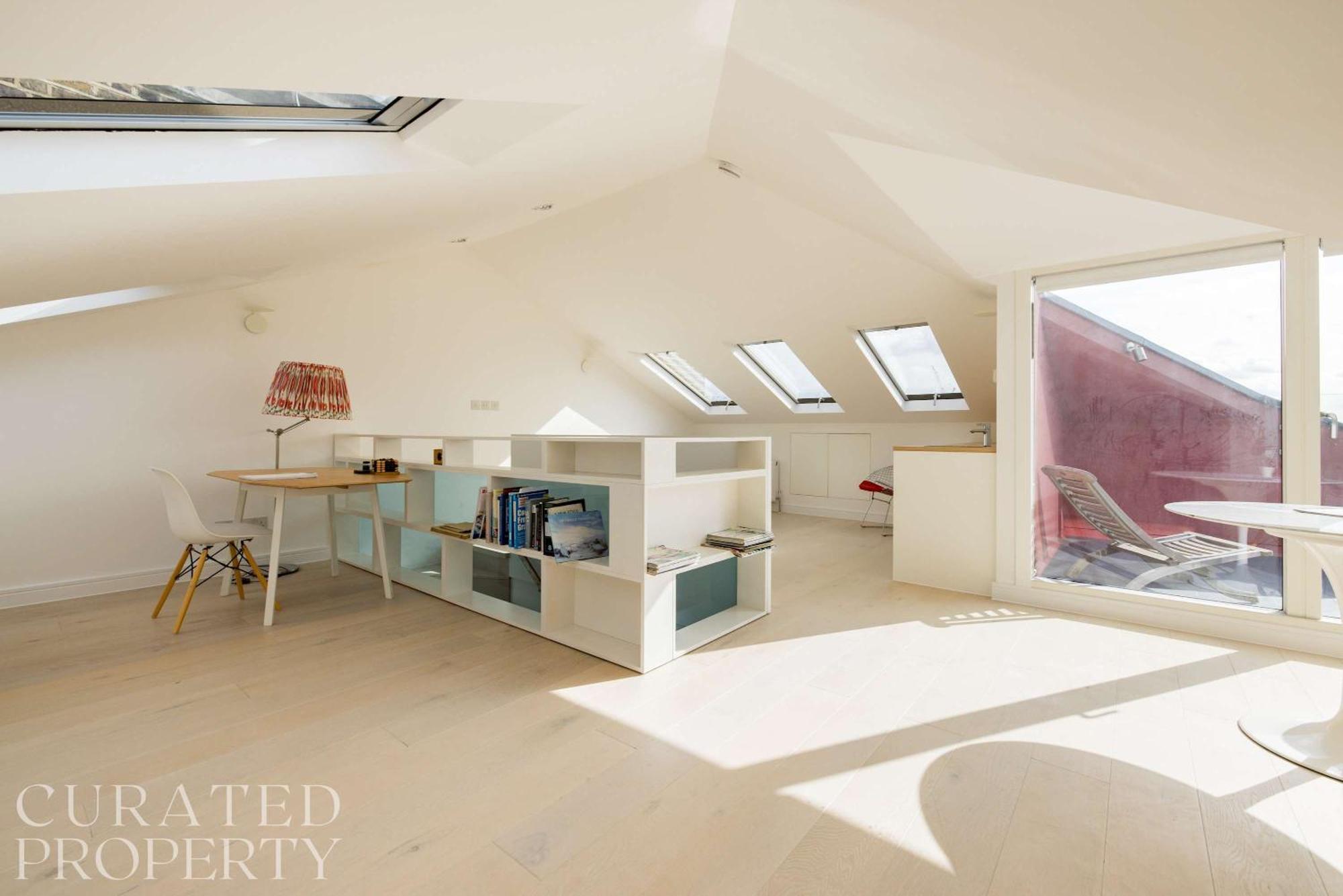 Elegant Primrose Hill Townhouse With Garden * London