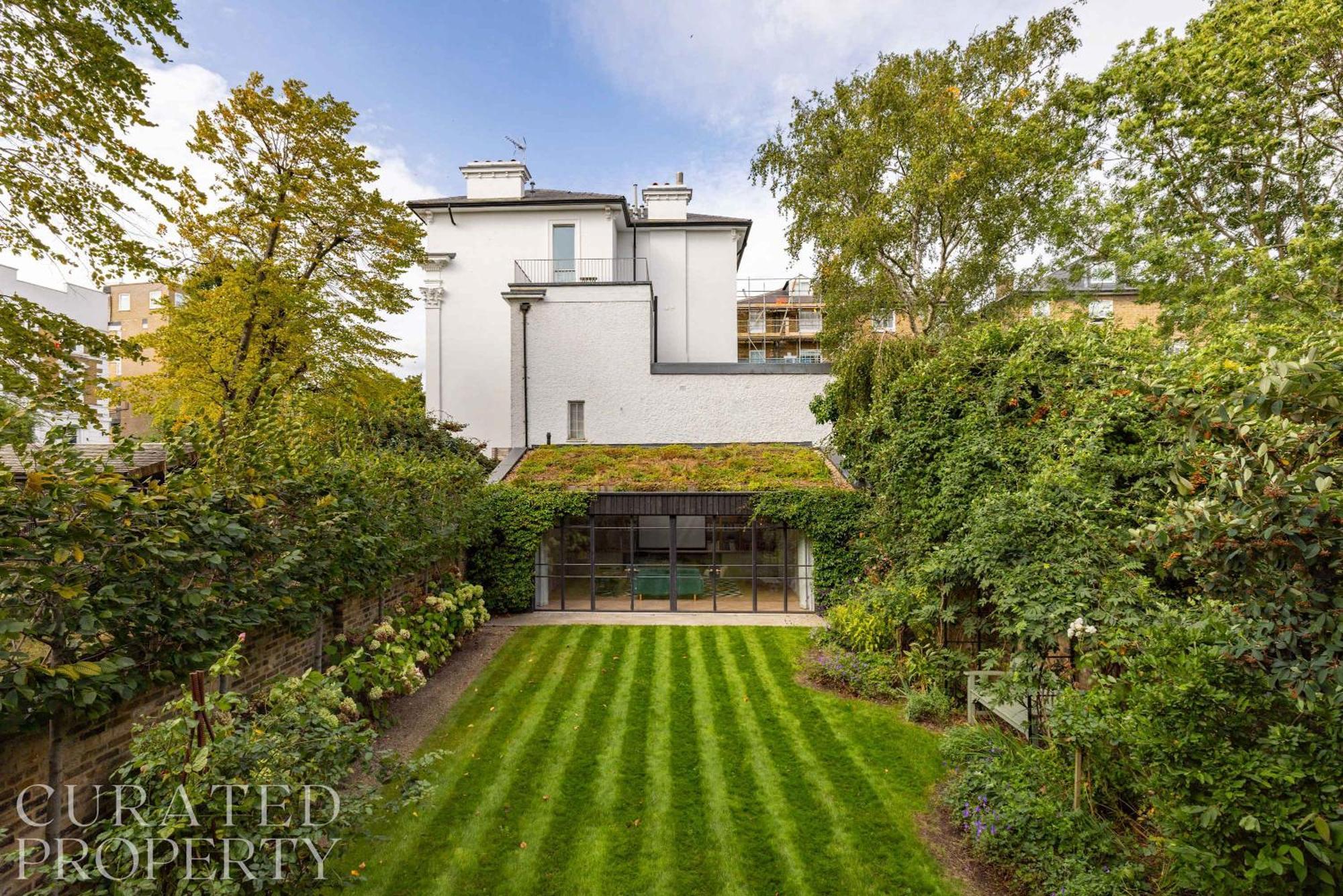 Holiday home Elegant Primrose Hill Townhouse With Garden