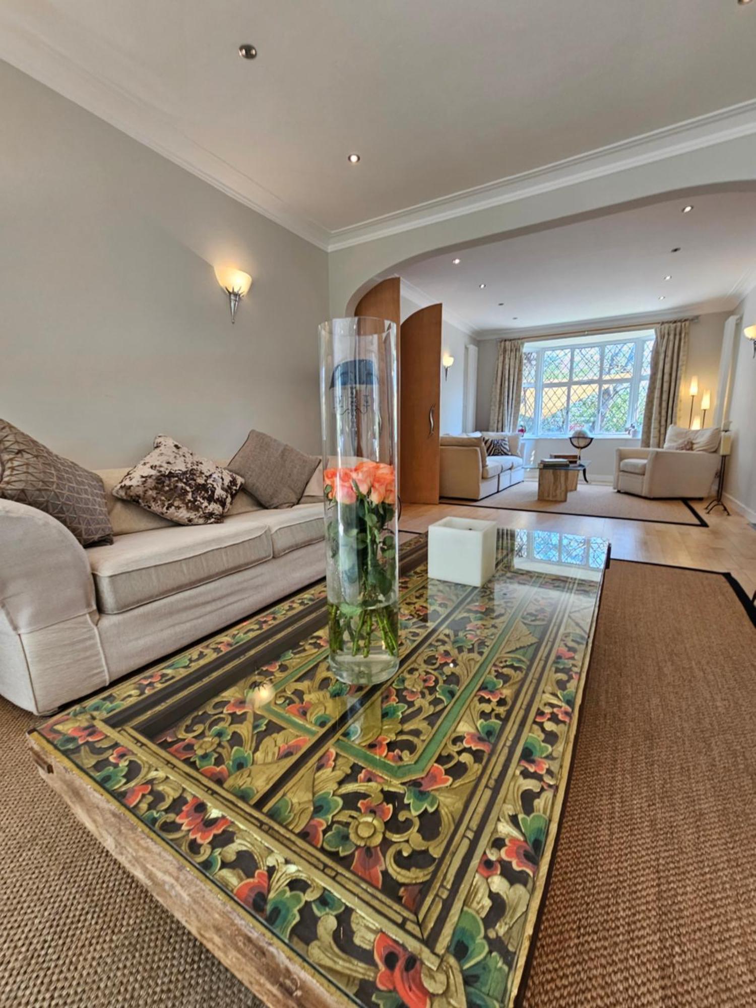 Holiday home Stunning 5 Bedroom Putney House