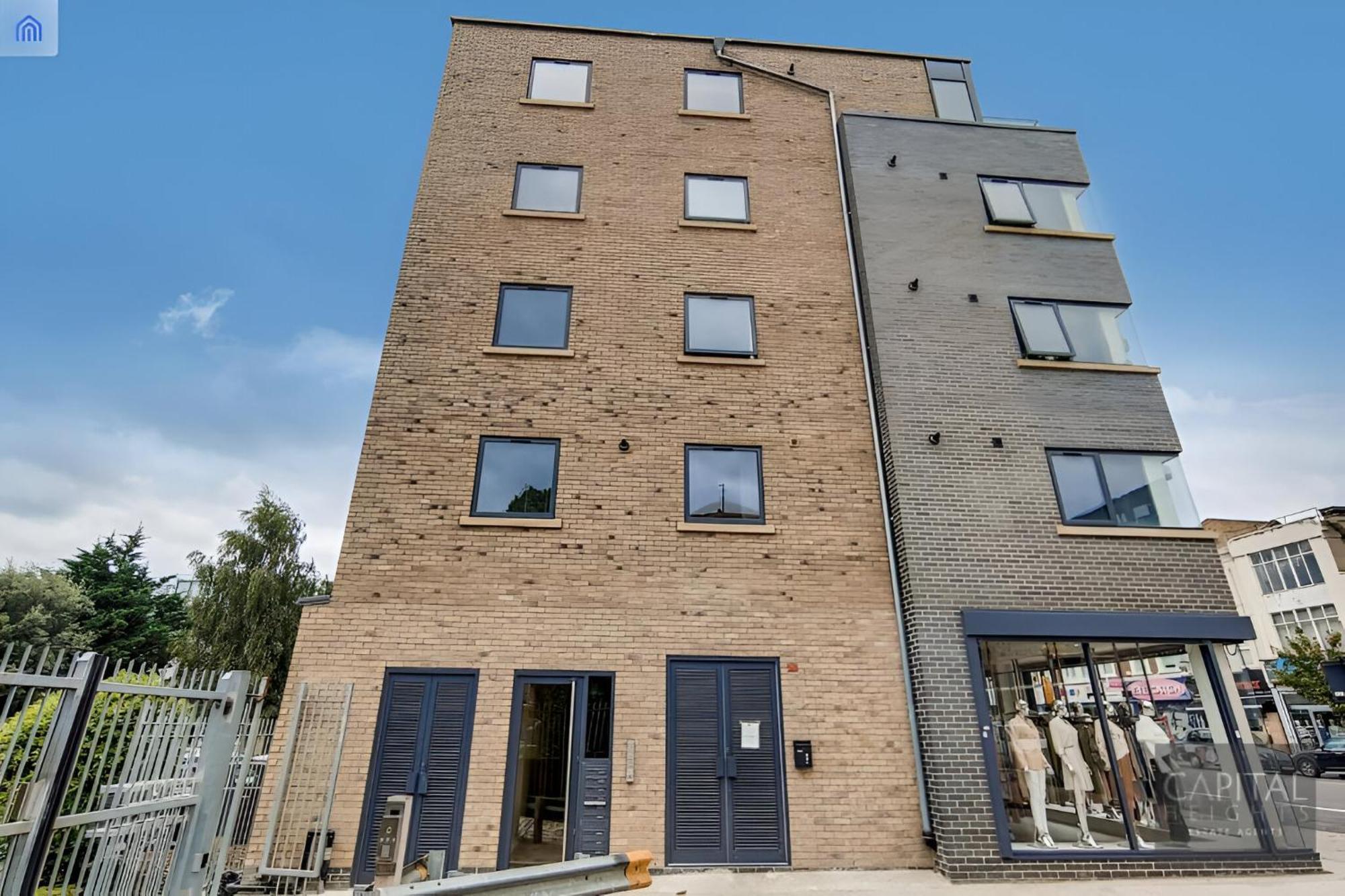 Apartment Hive - East London
