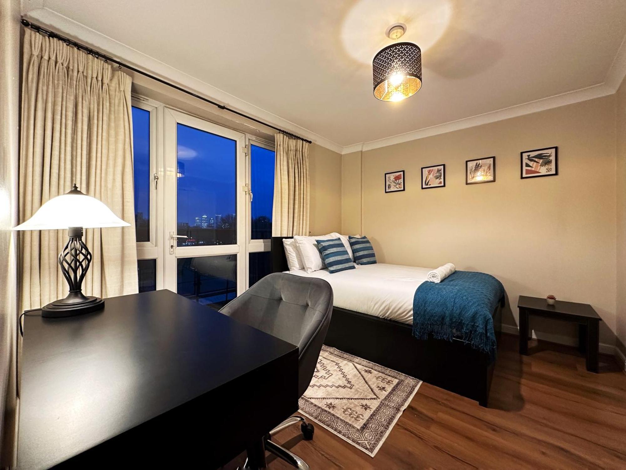 Betty's Place In Tower Hill - 2 Double Beds, Max 4 People, Great Location In