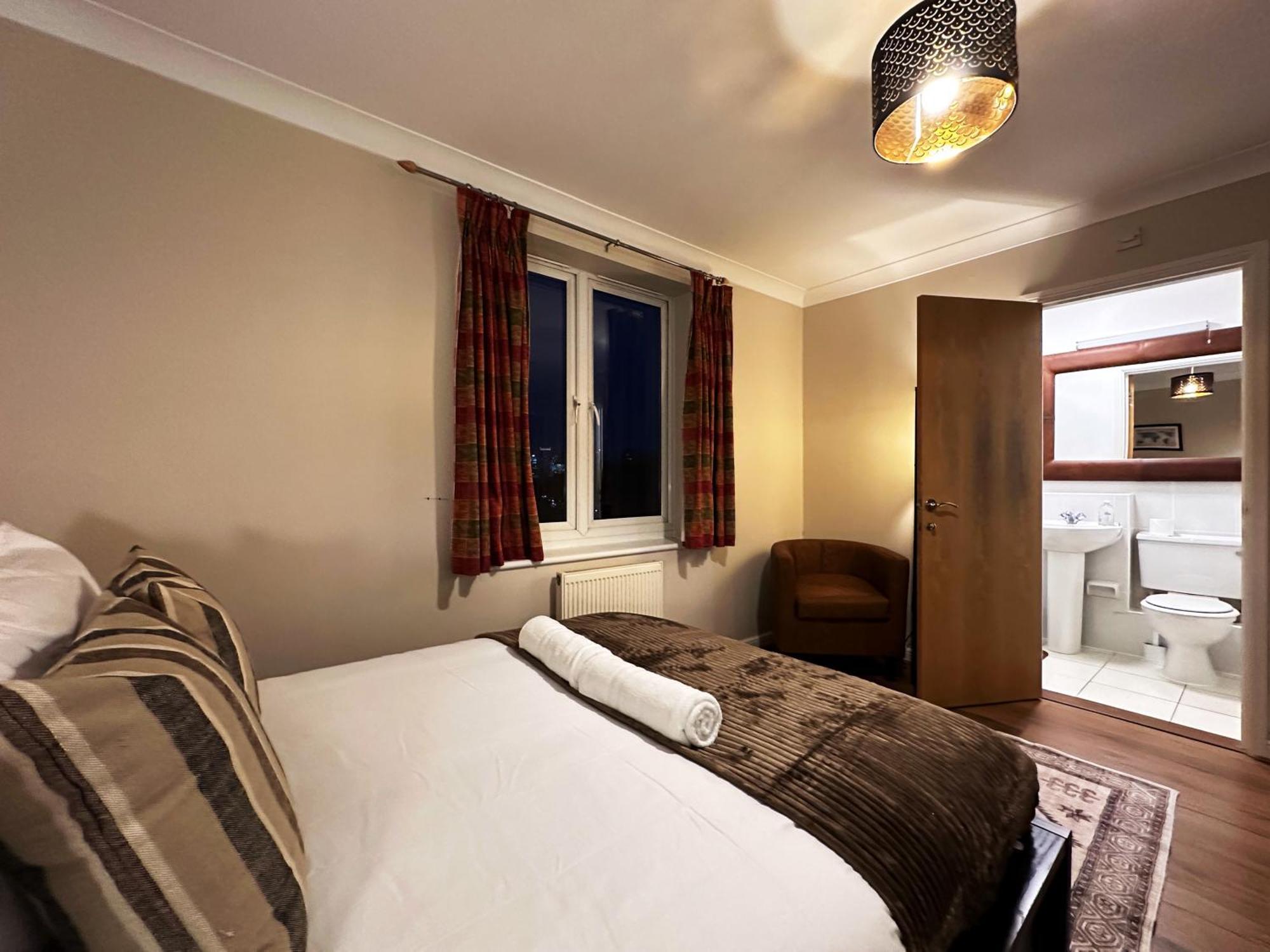 Appartement Betty's Place In Tower Hill - 2 Double Beds, Max 4 People, Great Location In *