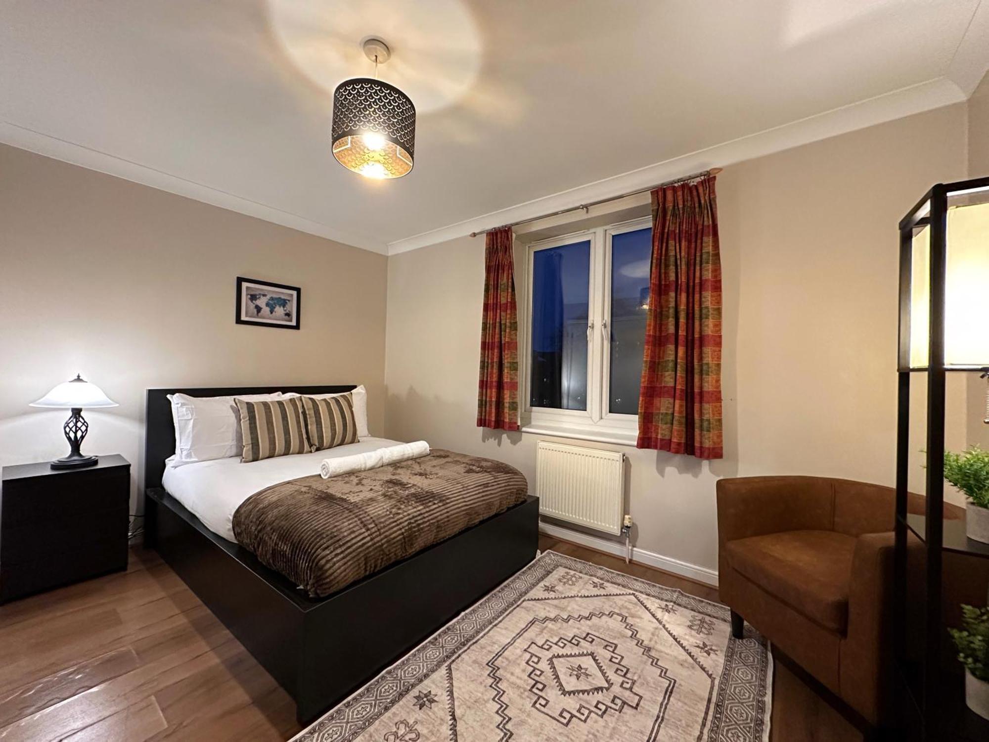 Betty's Place In Tower Hill - 2 Double Beds, Max 4 People, Great Location In Appartement Londen