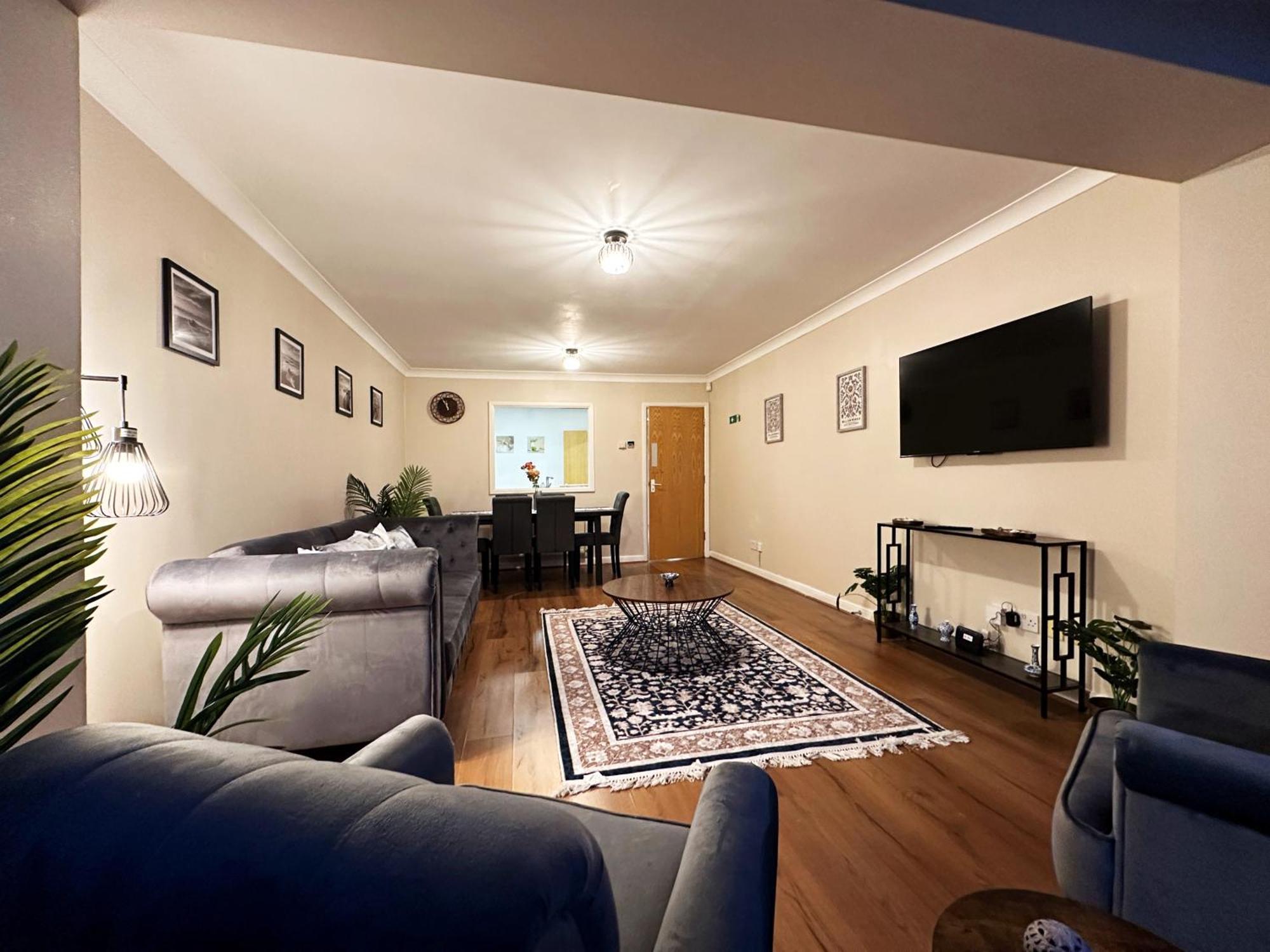 Betty's Place In Tower Hill - 2 Double Beds, Max 4 People, Great Location In Londen