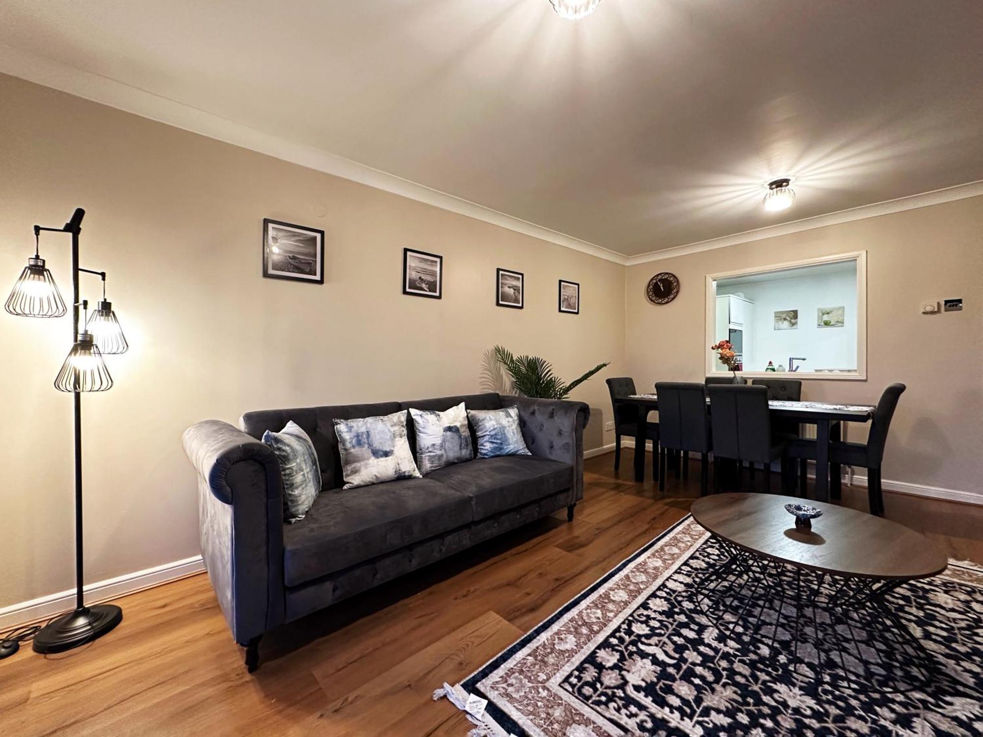 Betty's Place In Tower Hill - 2 Double Beds, Max 4 People, Great Location In * Londen