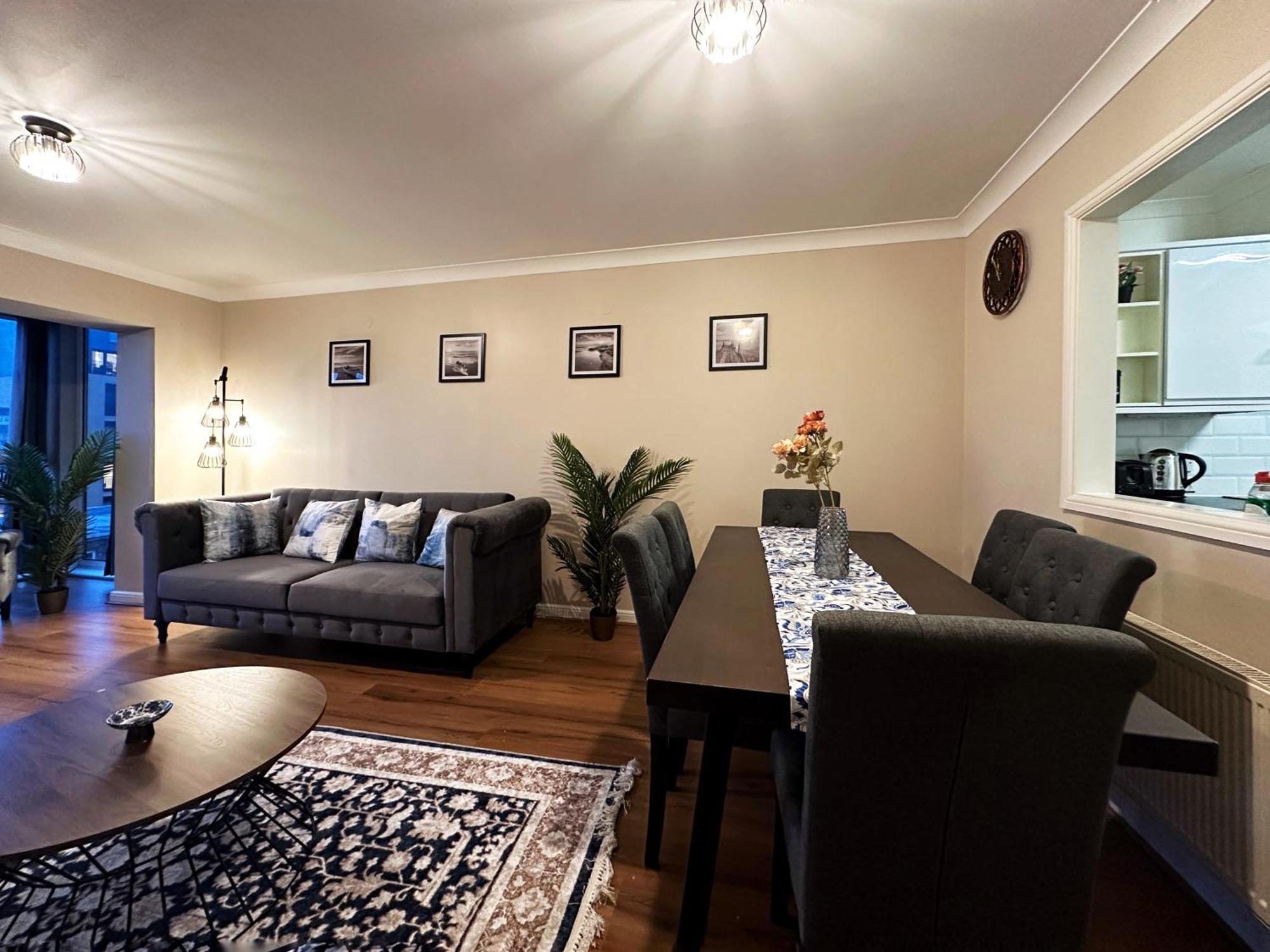 Appartement Betty's Place In Tower Hill - 2 Double Beds, Max 4 People, Great Location In *