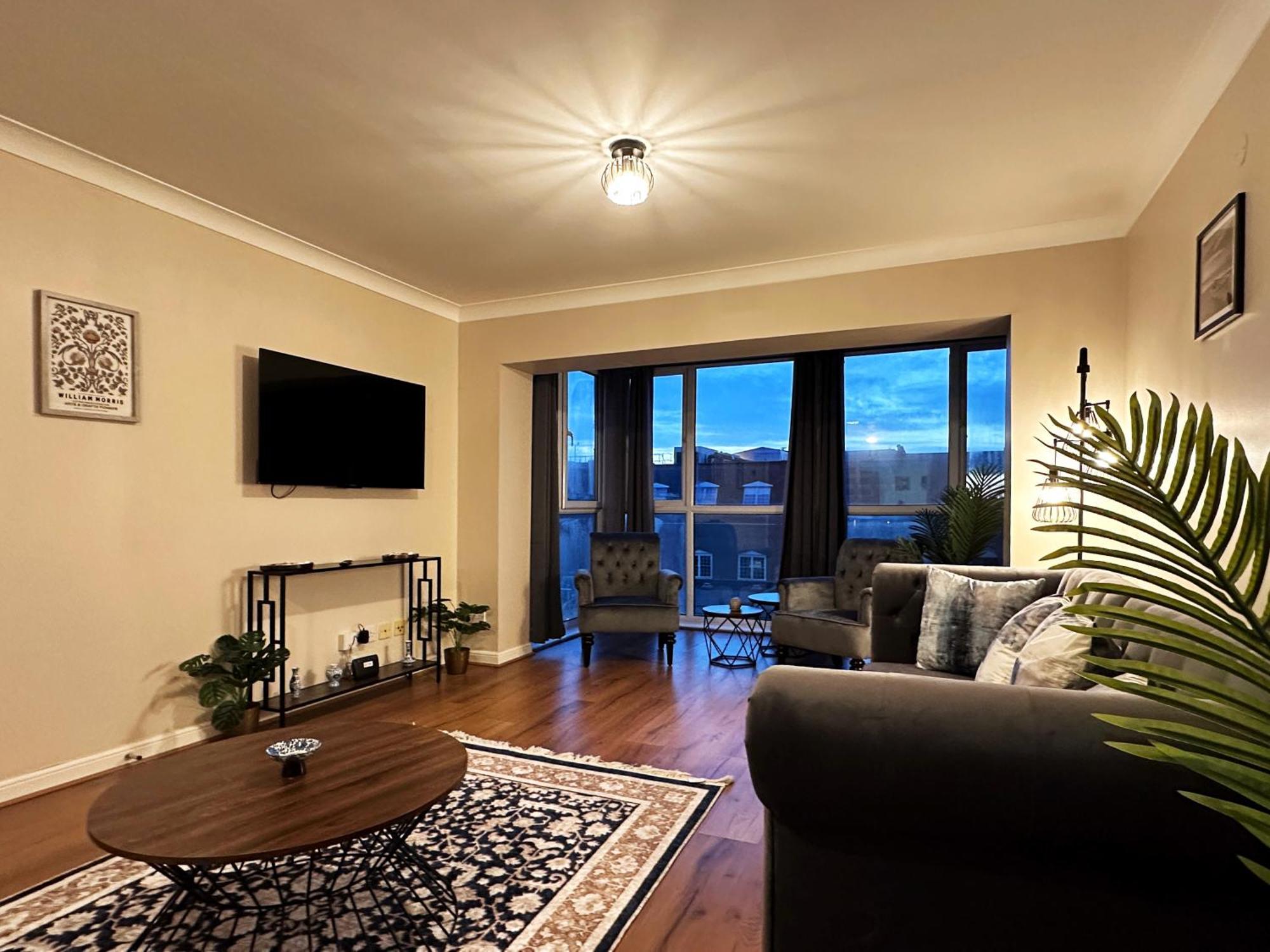 Appartement Betty's Place In Tower Hill - 2 Double Beds, Max 4 People, Great Location In *