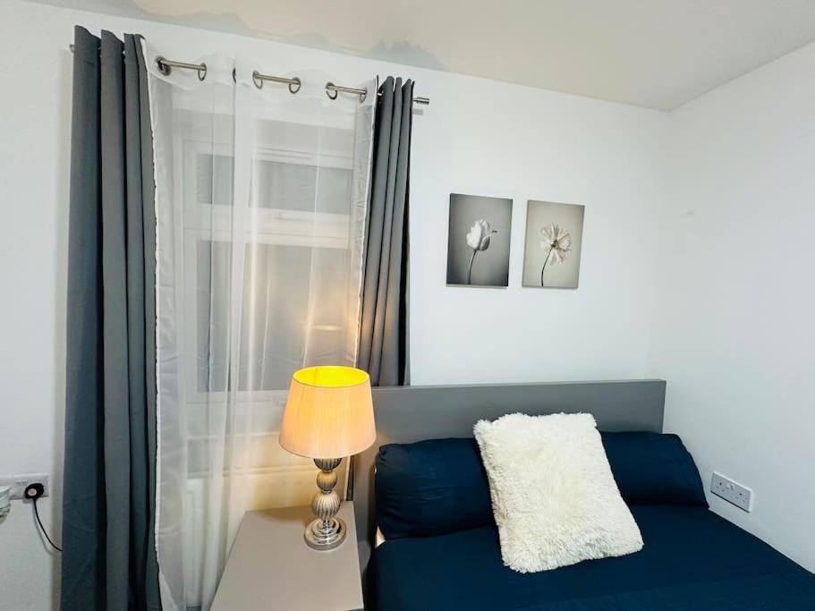 Urban Serenity South East 3 Bedroom House *