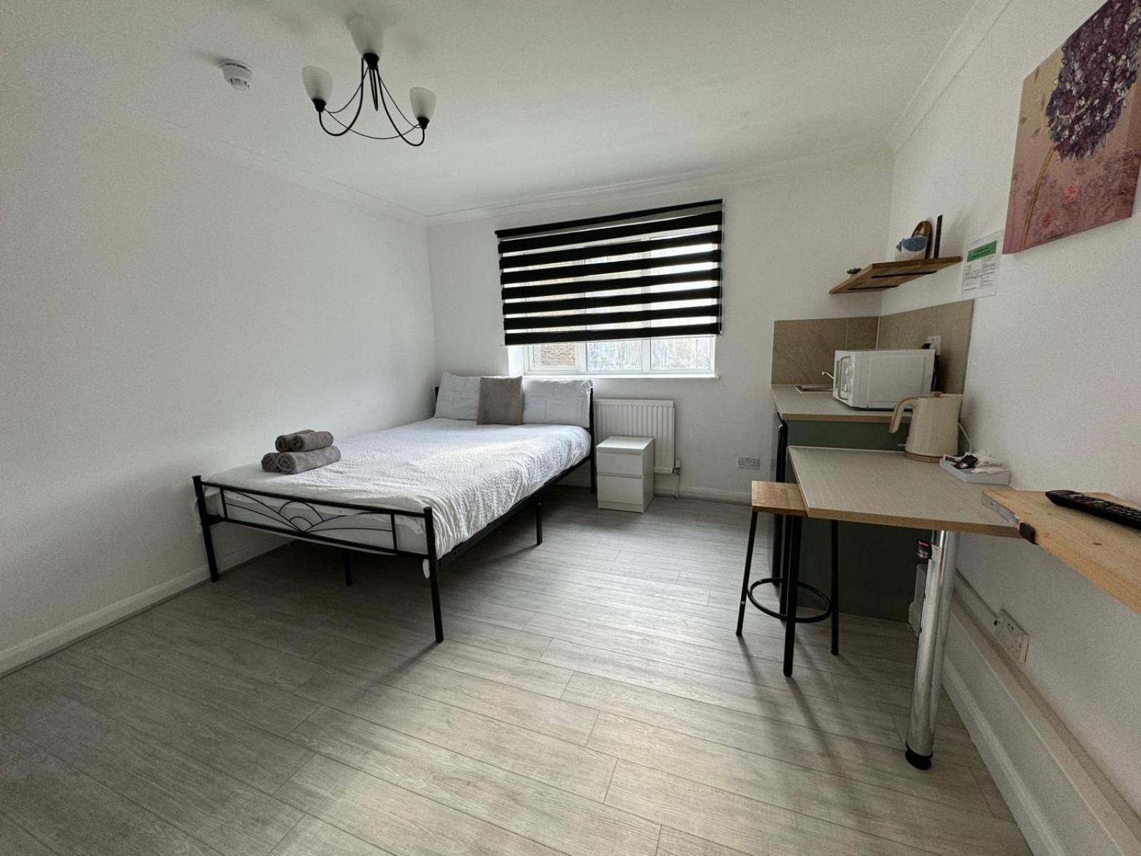 Newly Renovated & Ensuite Rooms! - Camberwell Apartment London