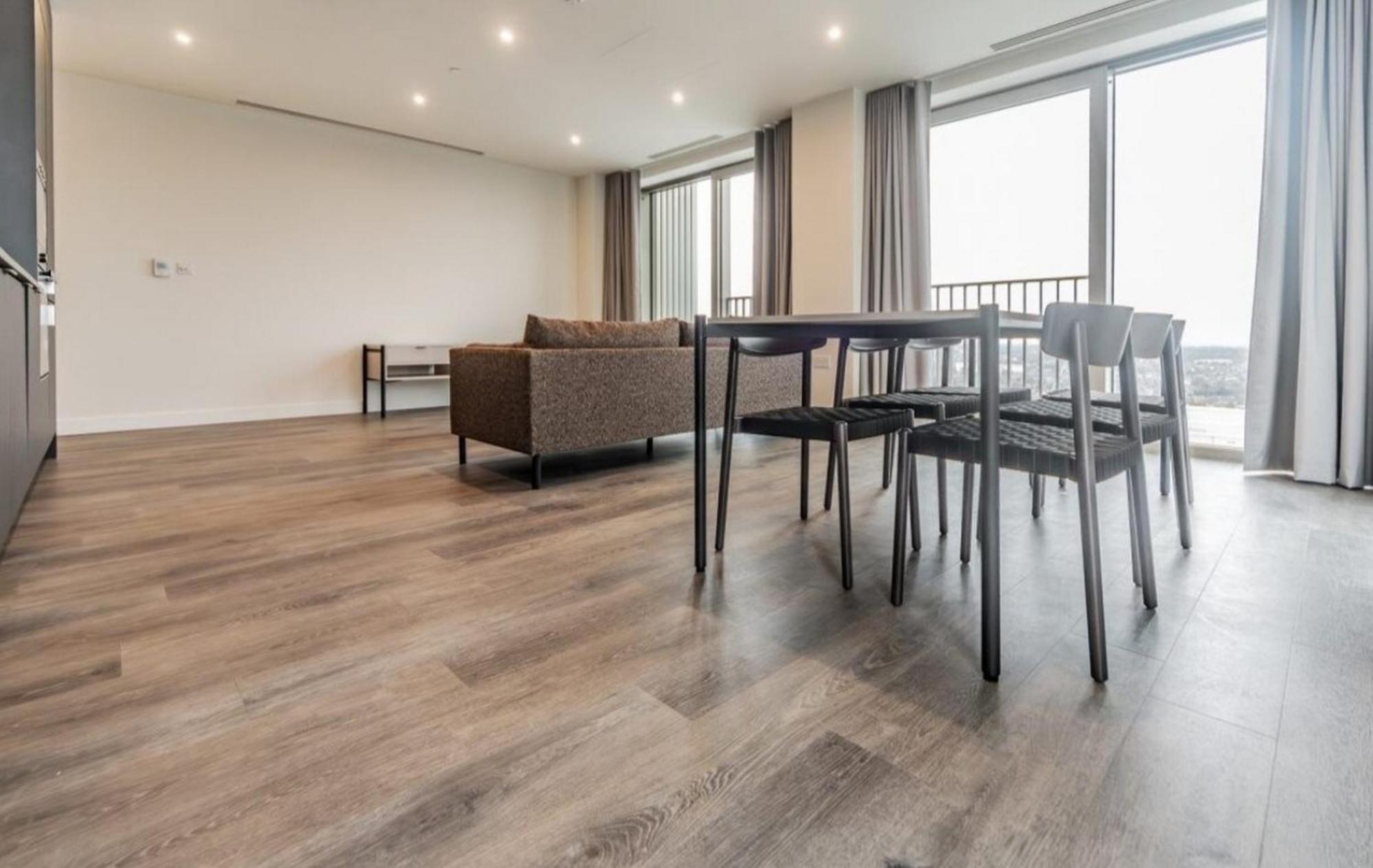 East Village With Views Apartment *