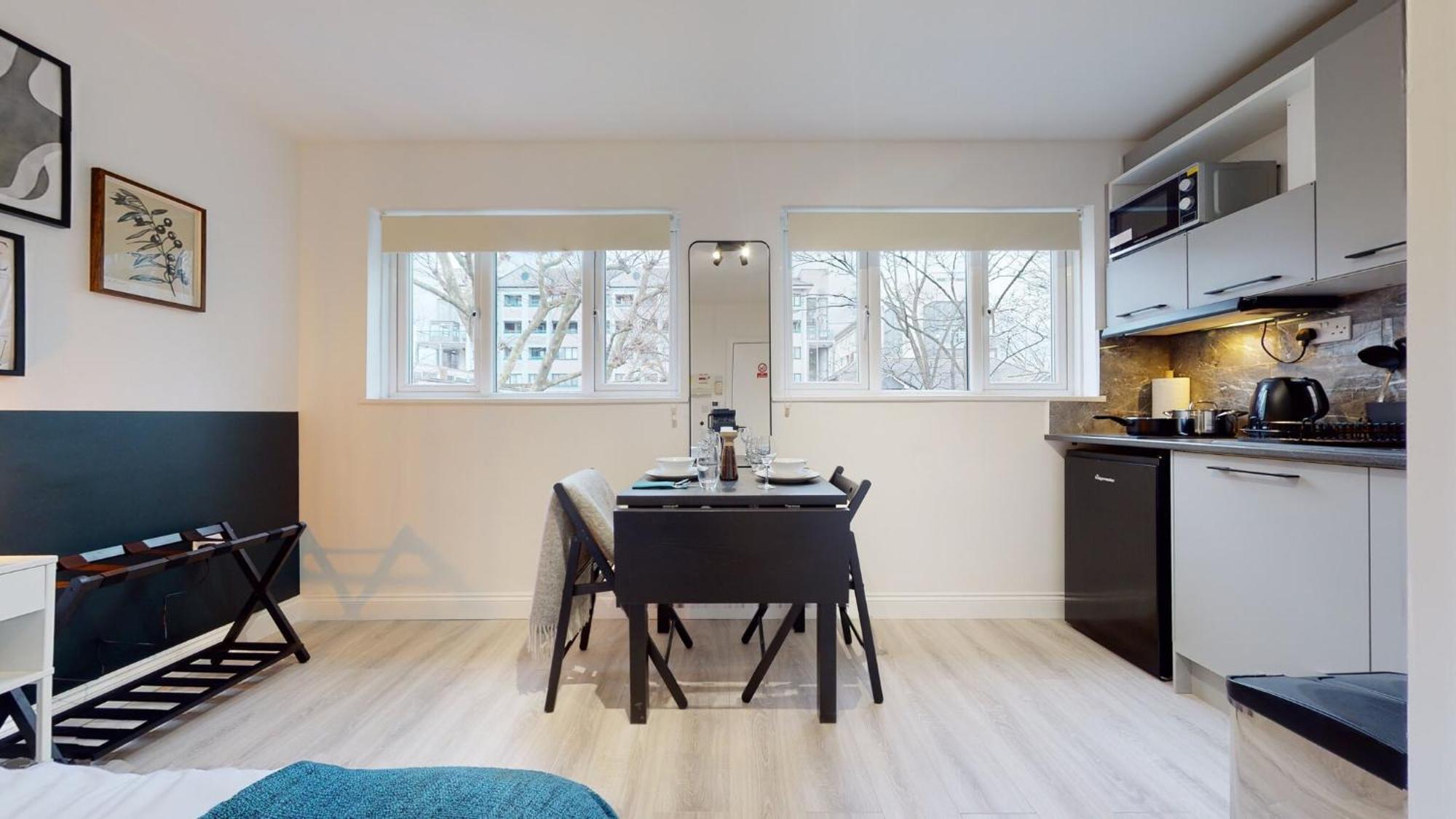 Leilighet Stylish Near Regents Park! London