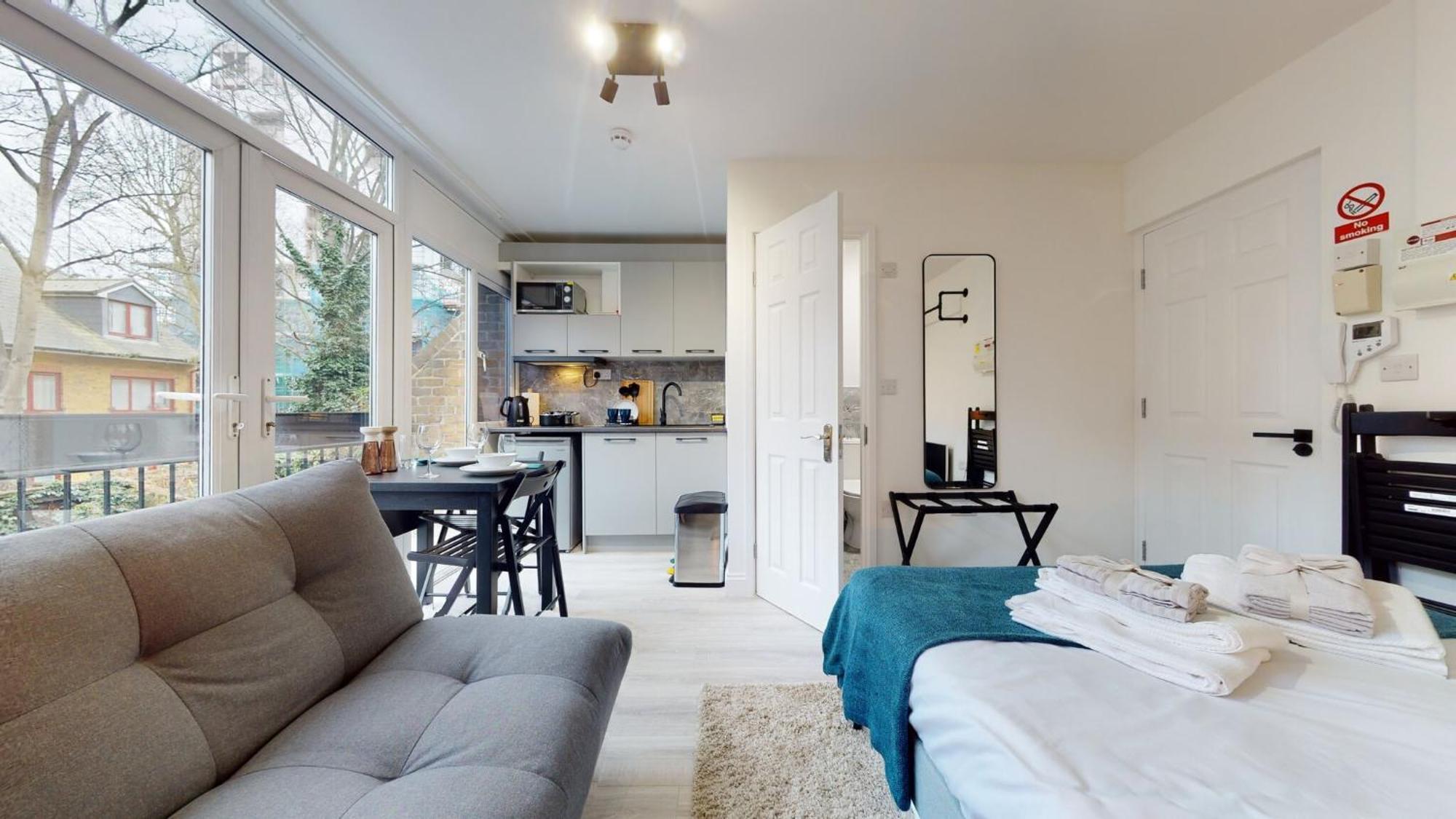 Stylish Near Regents Park! Leilighet London