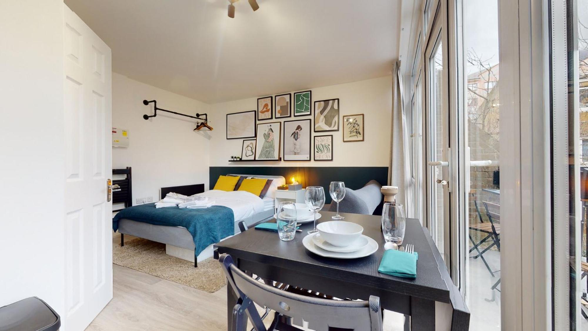 Stylish Near Regents Park! * London