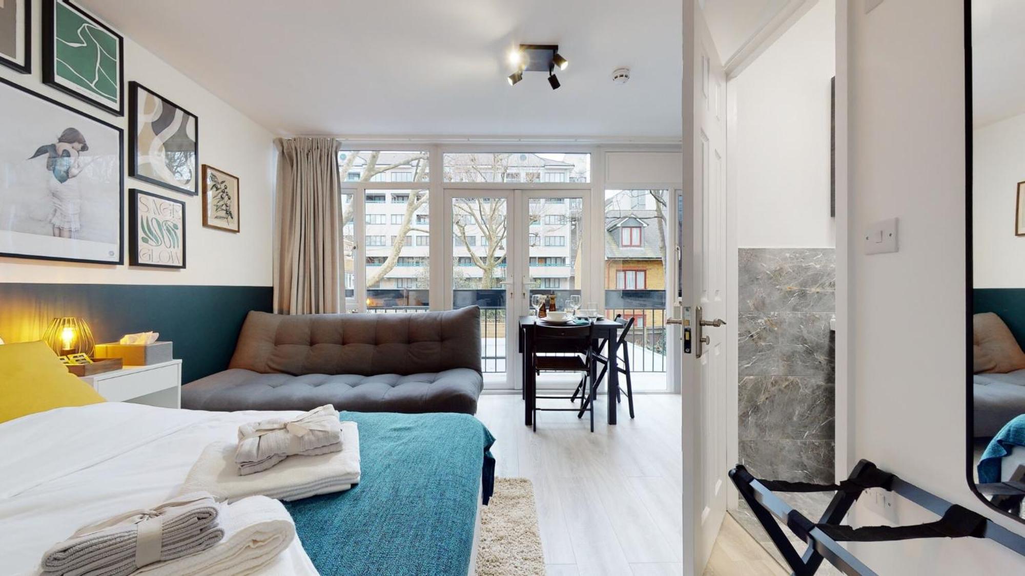 Stylish Near Regents Park! London