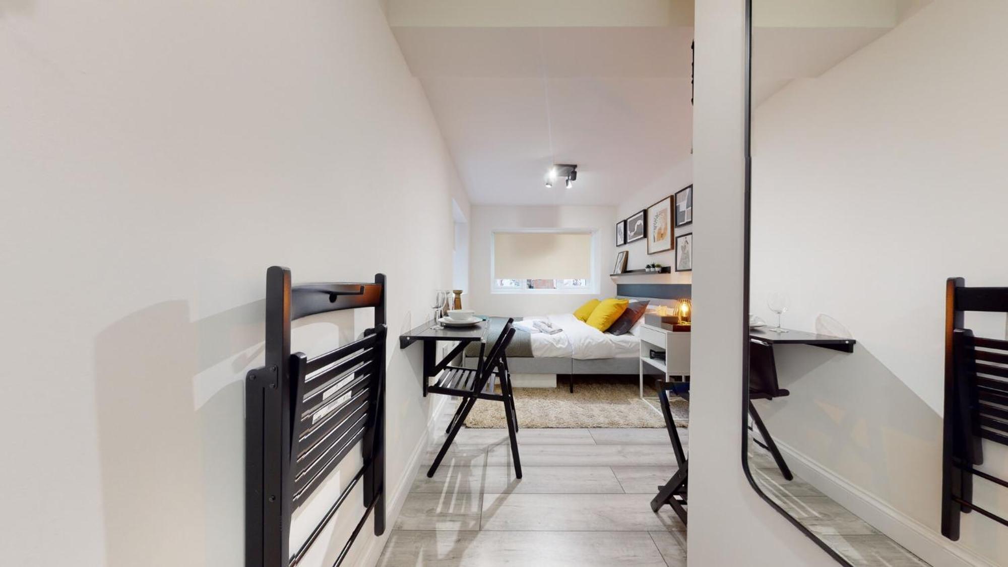 Stylish Near Regents Park! Leilighet London