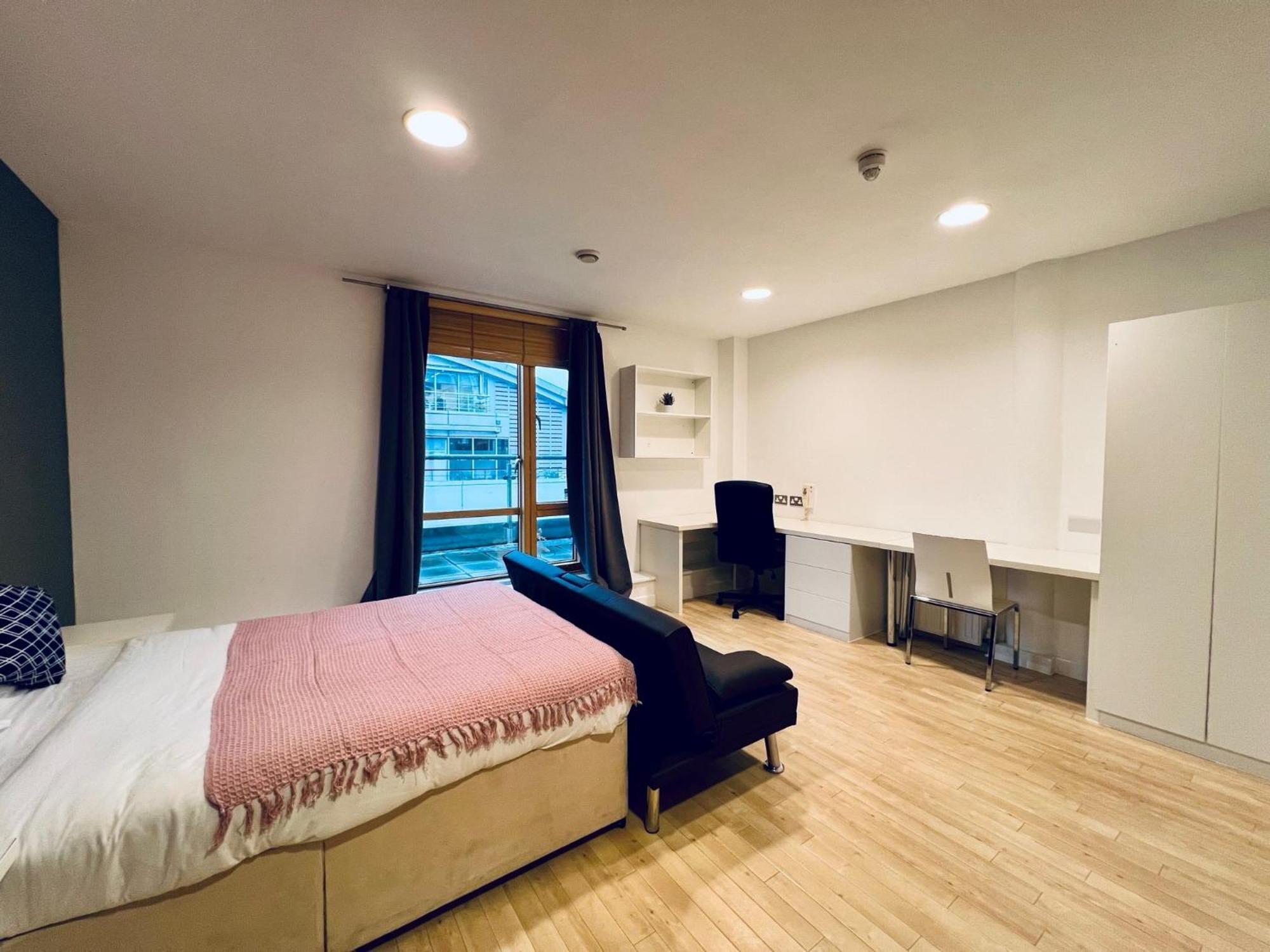 Stuhomes - Arundel House * London