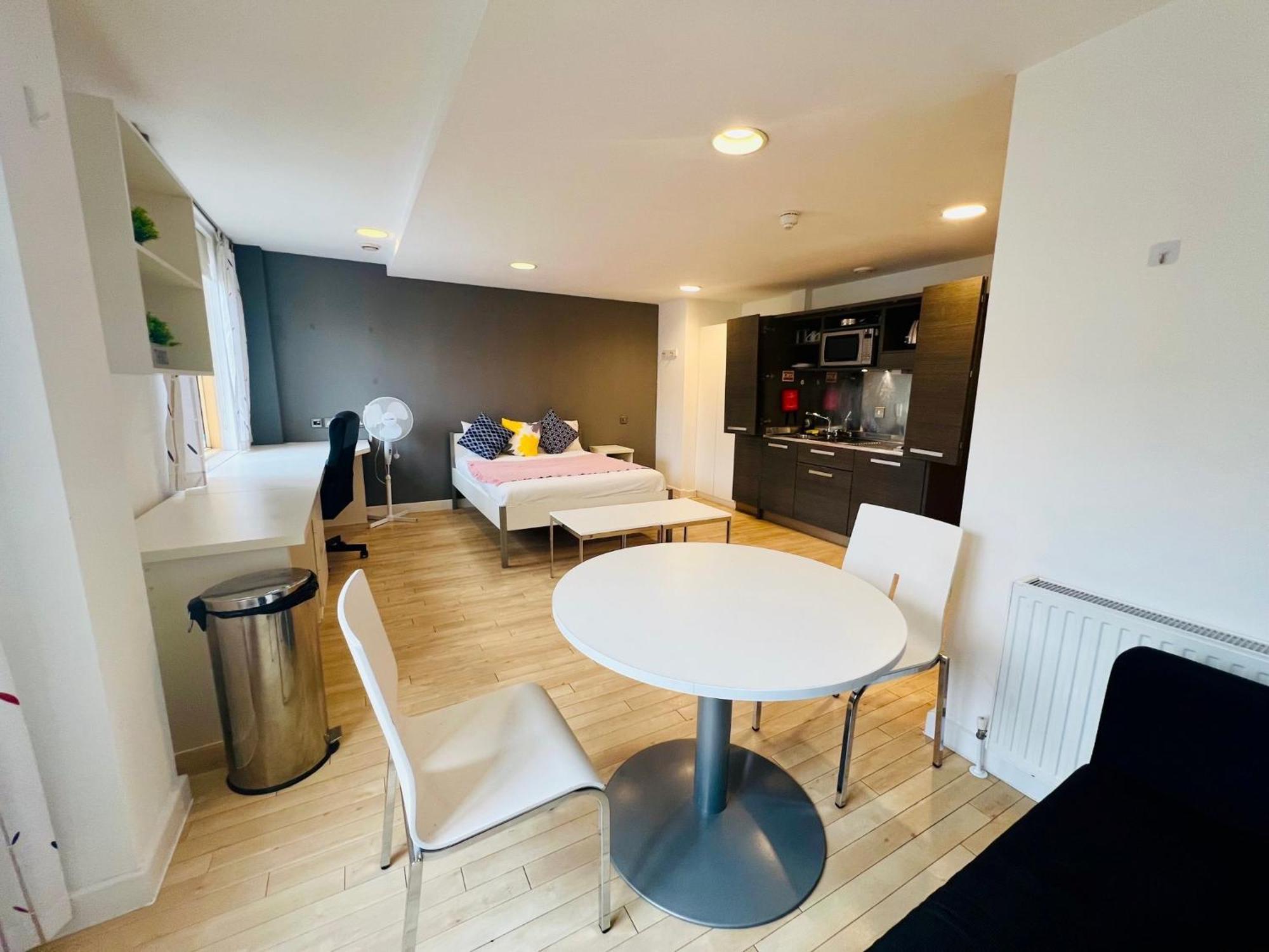 Apartment Stuhomes - Arundel House *
