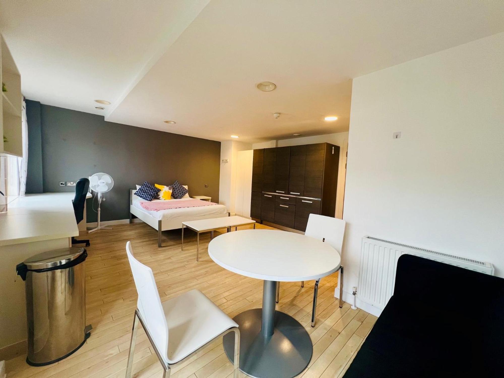Apartment Stuhomes - Arundel House London