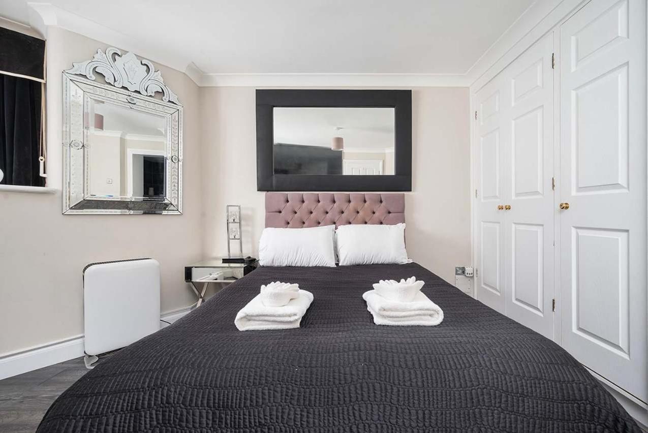 Luxury Flat In Cheslea Prime Location Apartment London