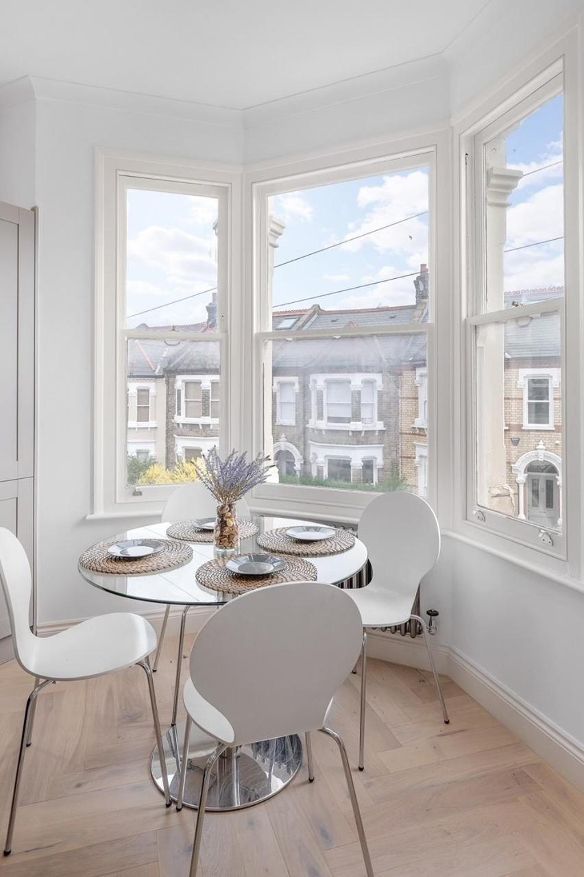 Super Stylish 2 Bed Brixton Zone 1-3 Leilighet