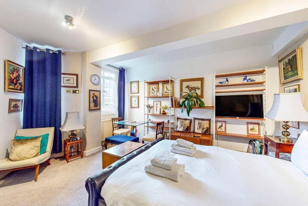 Charming 10min To South Kensington Station * Londen