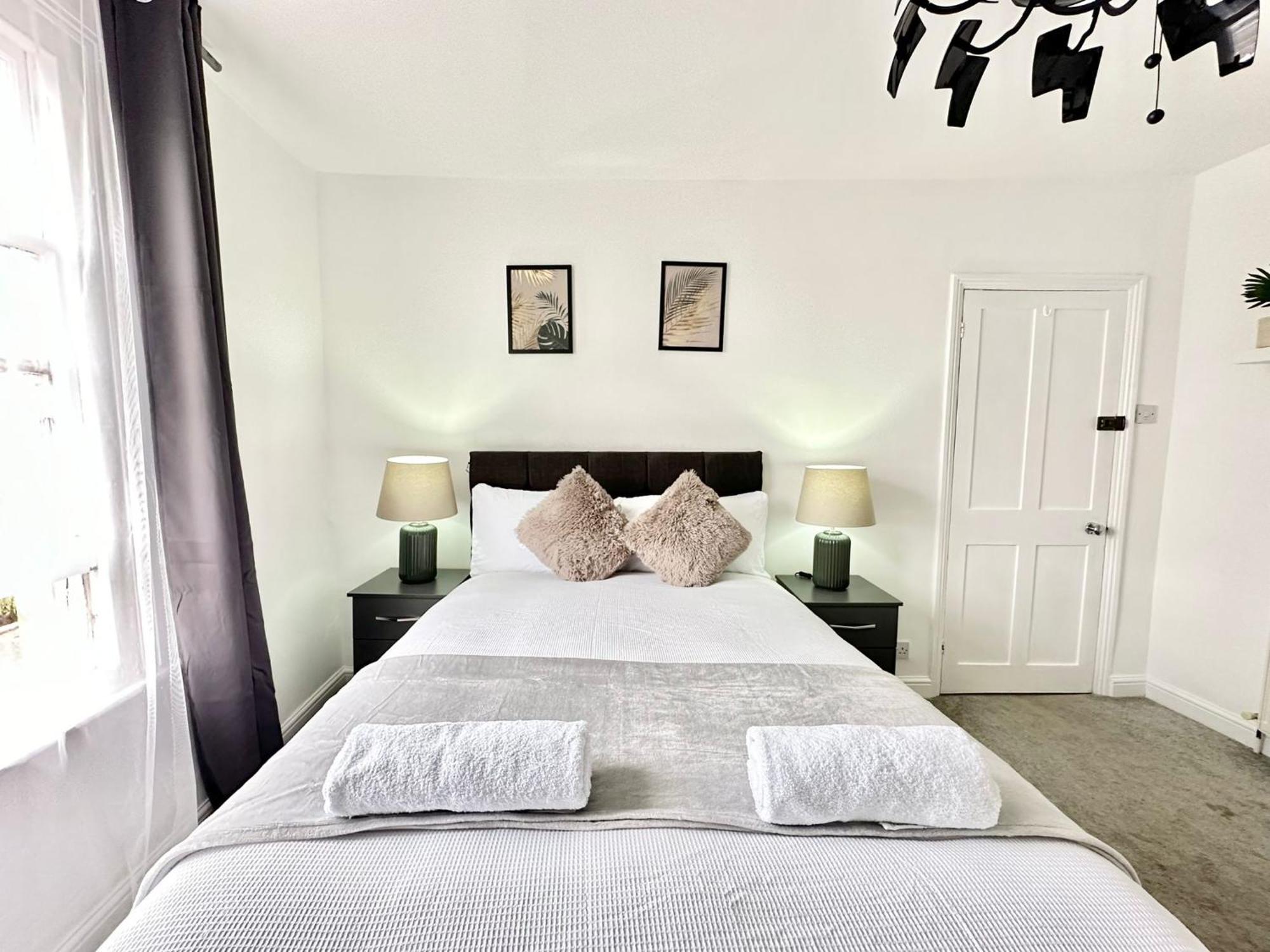 Leilighet Central Two Bedroom *