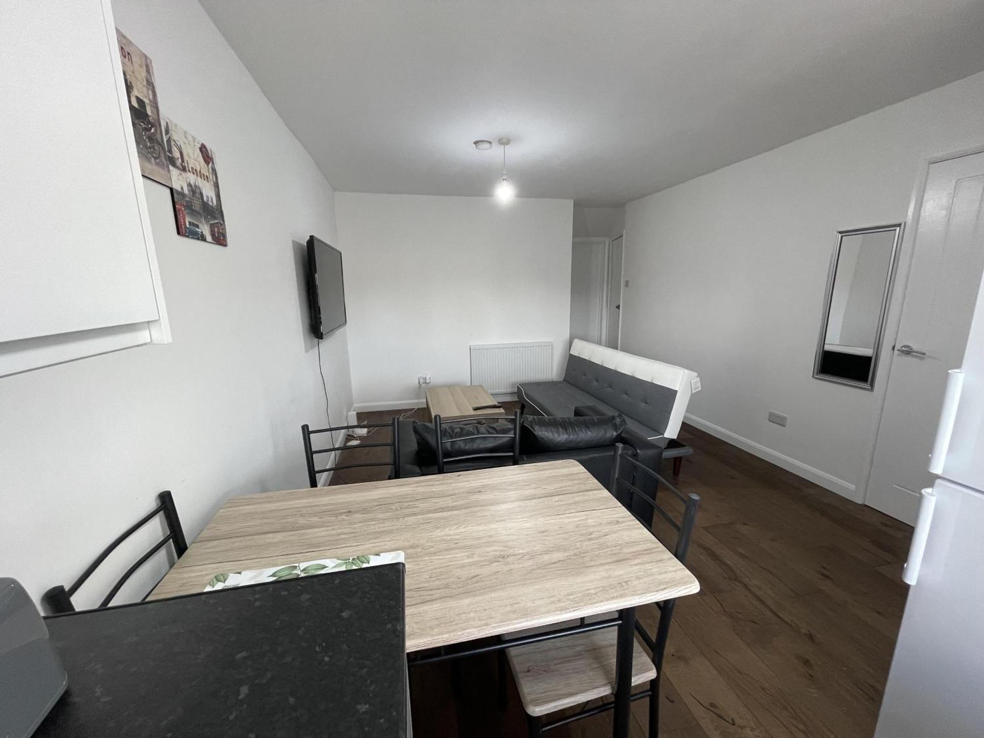 Apartment Stratford-2bedroom-close To Local Transport- Wifi *