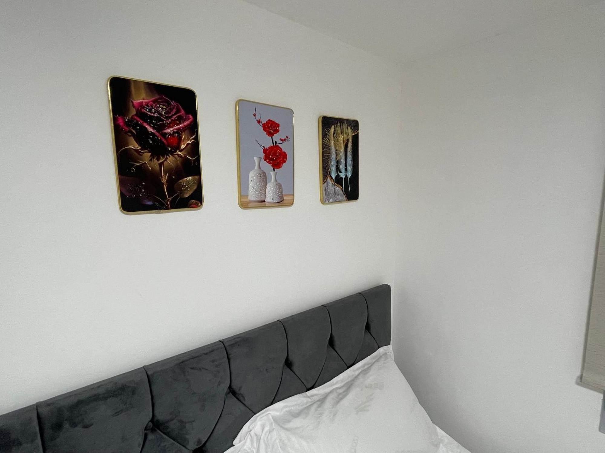 Stratford-2bedroom-close To Local Transport- Wifi * London