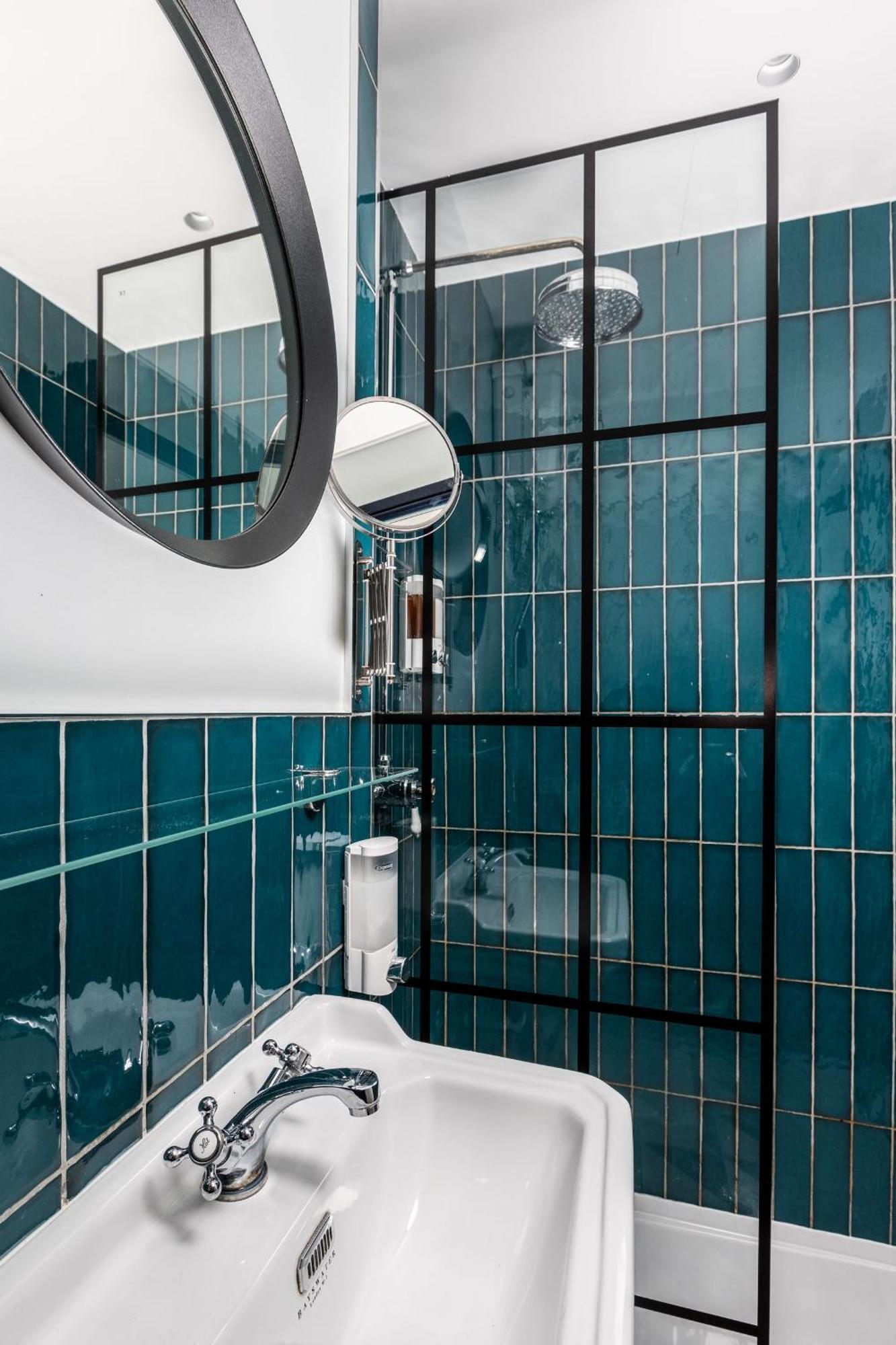 Selina Camden Hotel 3*