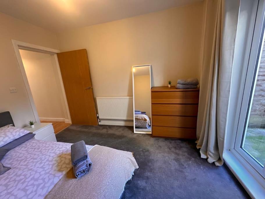 2 Bedroom In Se13 * Londen