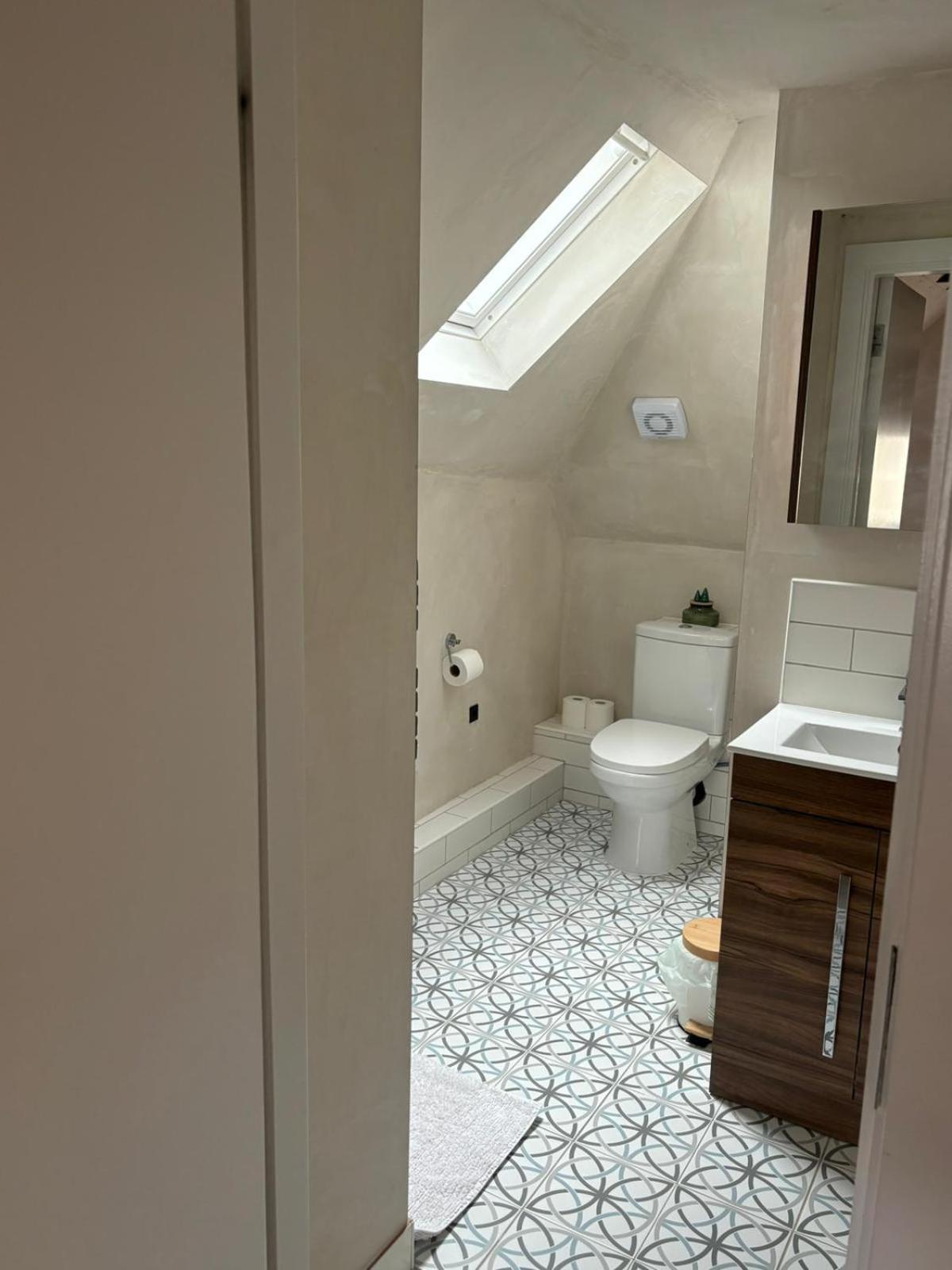 Ensuite With Private Bathroom, Habitación en casa particular *