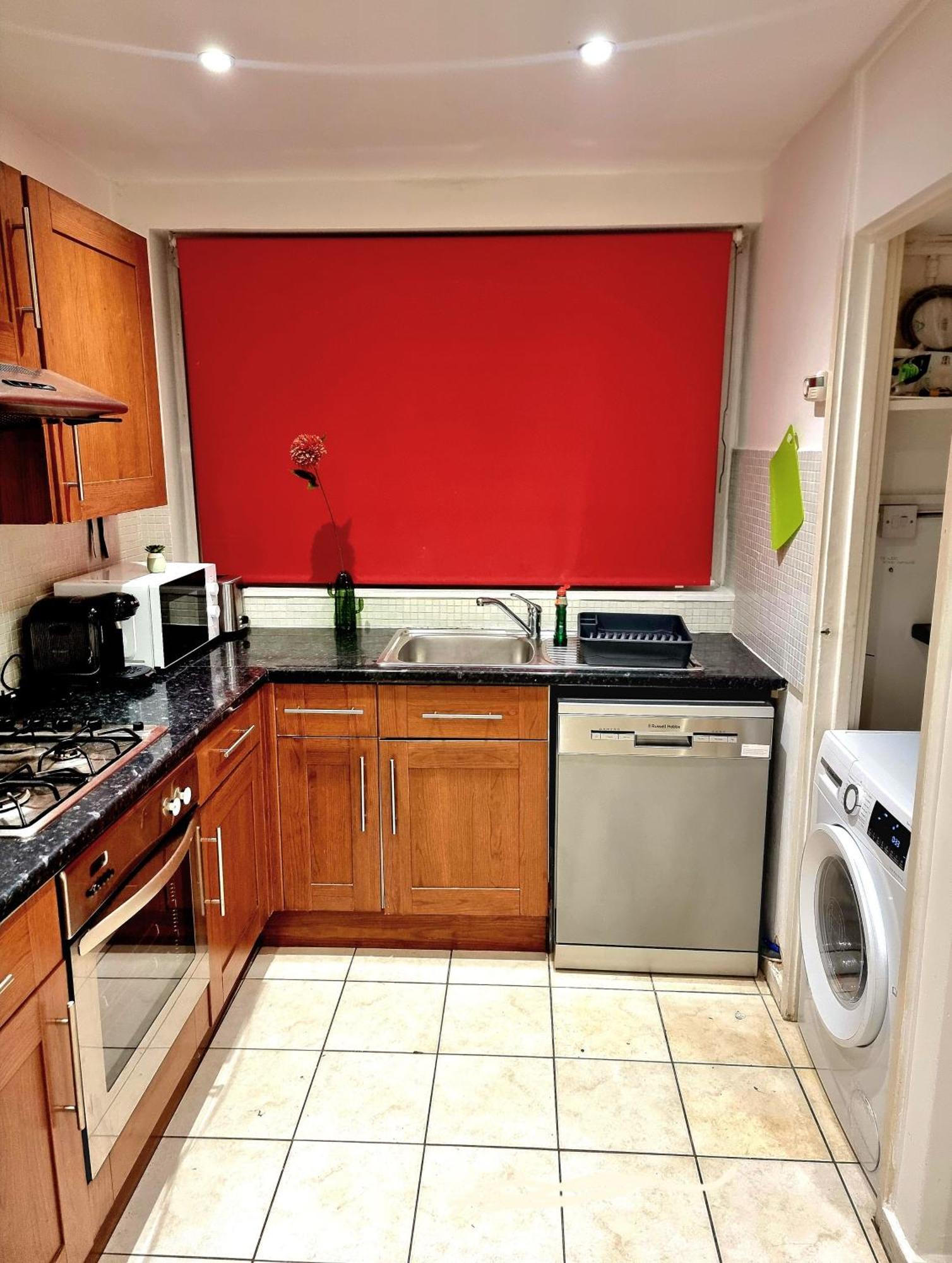 Charming 4 Bedroom Duplex With Private Entrance Vakantiehuis