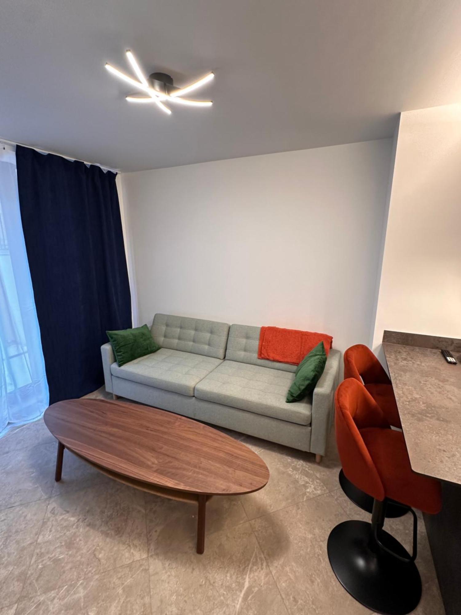 Apartment Aya's Snaresbrook London