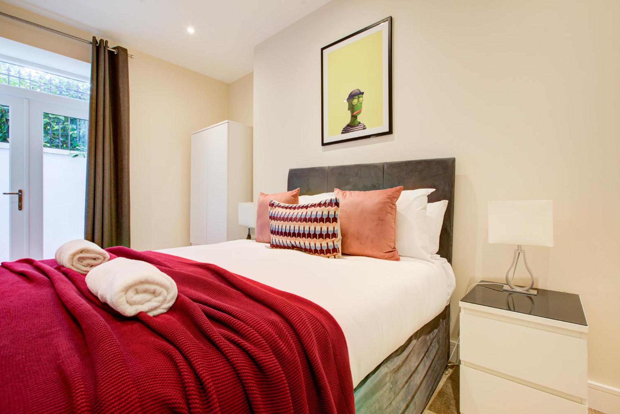 Apartment Newlands Pepe By Artsy London
