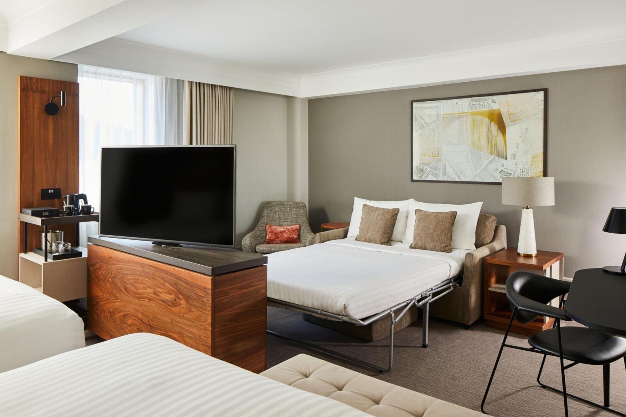 Marriott Kensington 4* London
