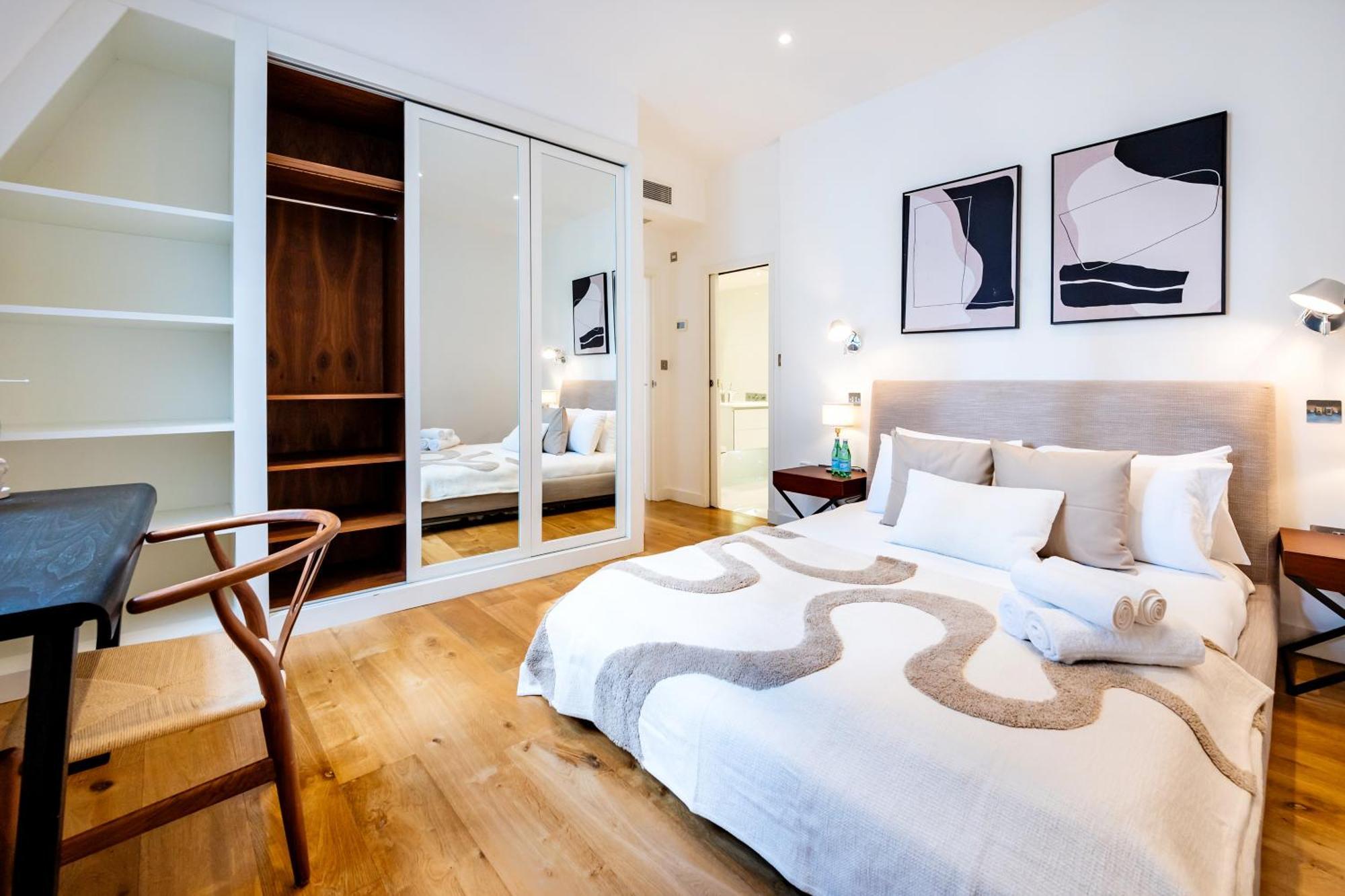 Apartamento Luxury Aircon 3 Bedr, 4 Beds, 2 Bath Trafalgar Sq Londres