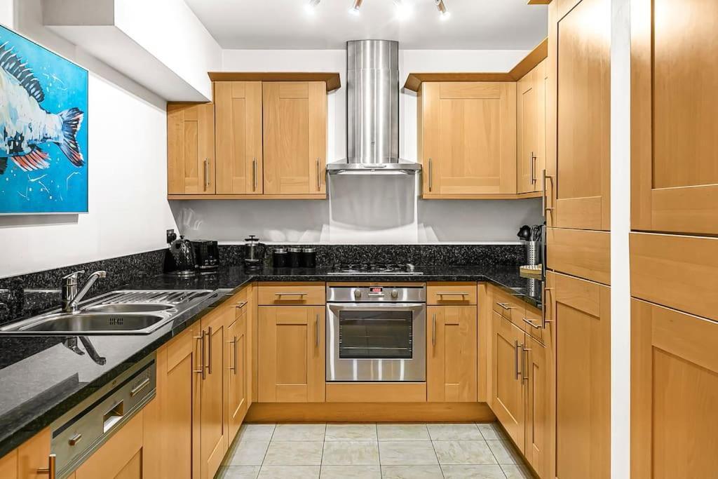 Stylish Next To Paddington Station