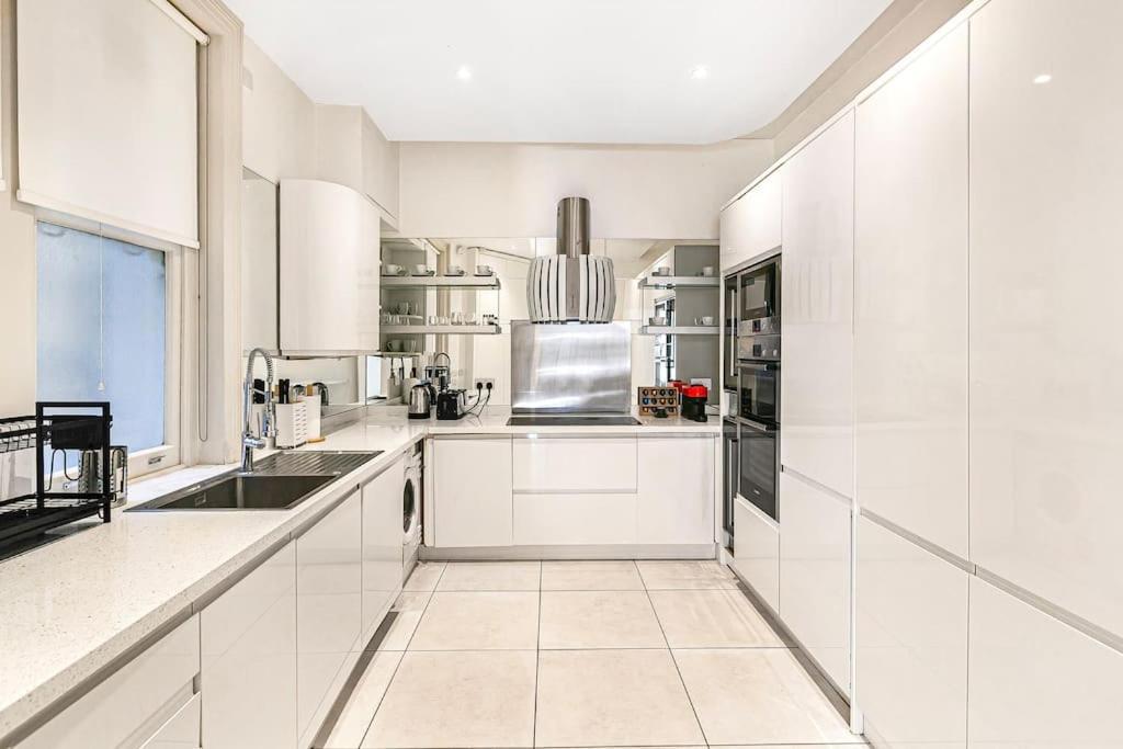 Cadogan Gardens Vip * London