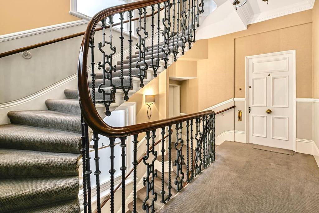 Apartment Cadogan Gardens Vip London