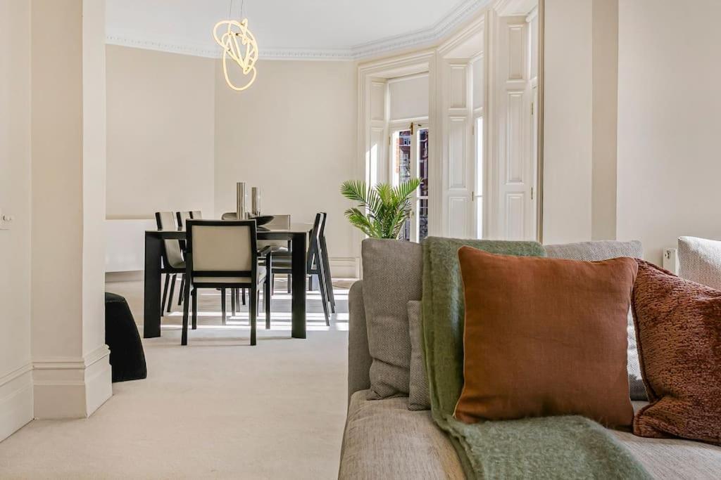 Cadogan Gardens Vip * London