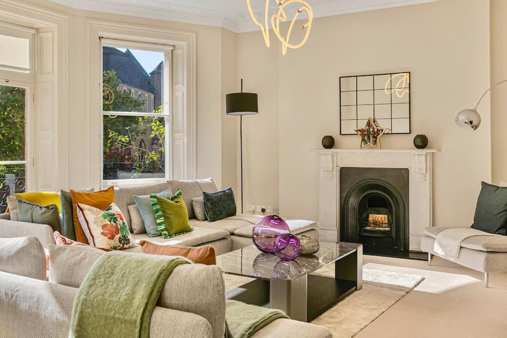 Cadogan Gardens Vip *