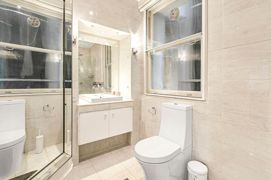Cadogan Gardens Vip *